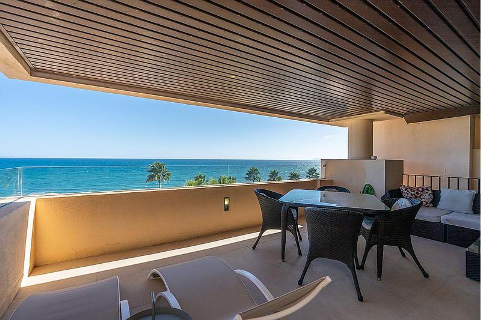 Condominium in Estepona, Andalusië 12292411