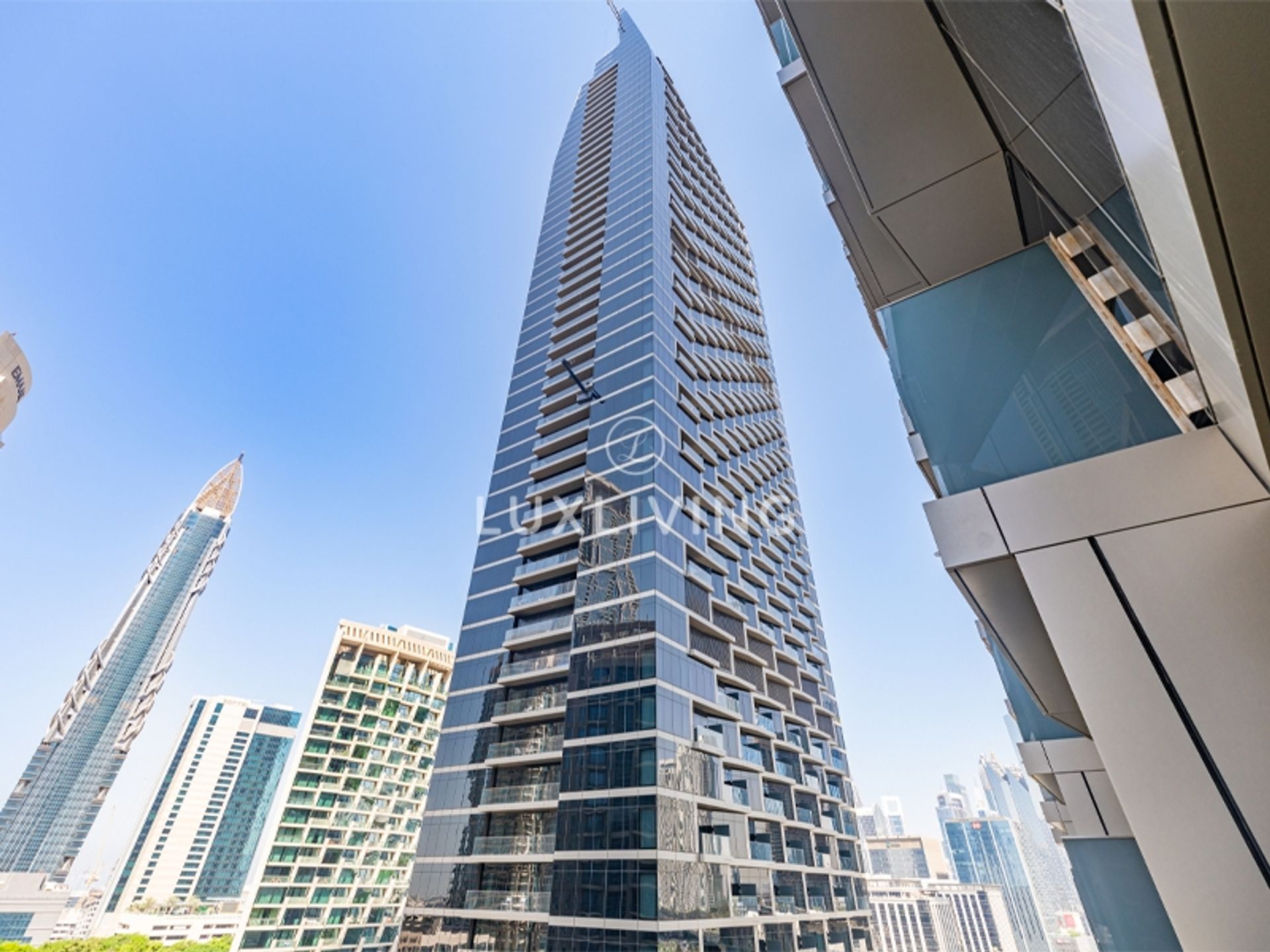 Condominium in Dubai, Dubai 12292468