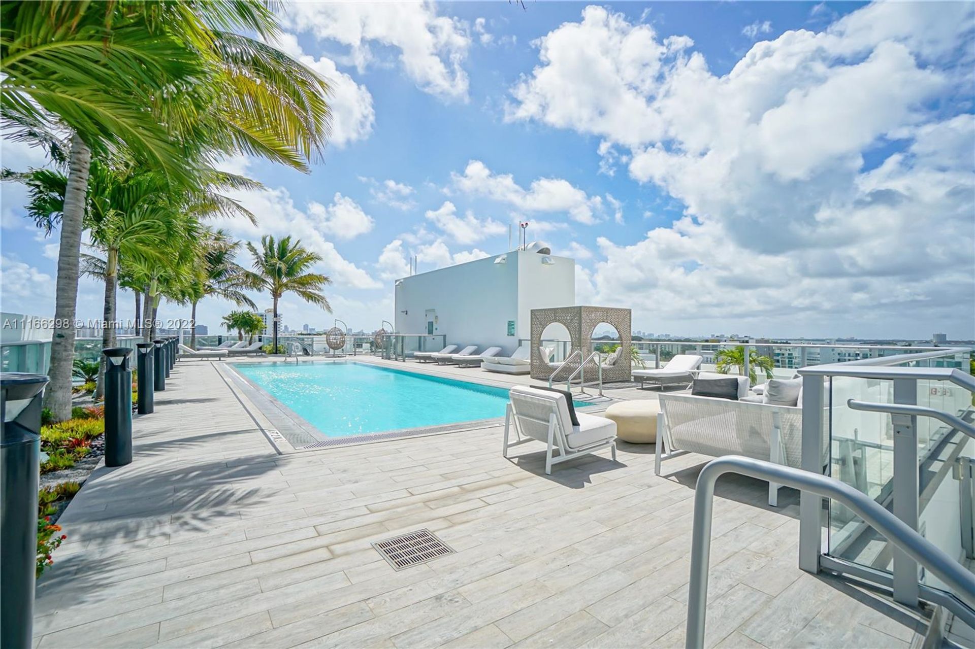 Condominium in Bay Harbor Islands, Florida 12293083