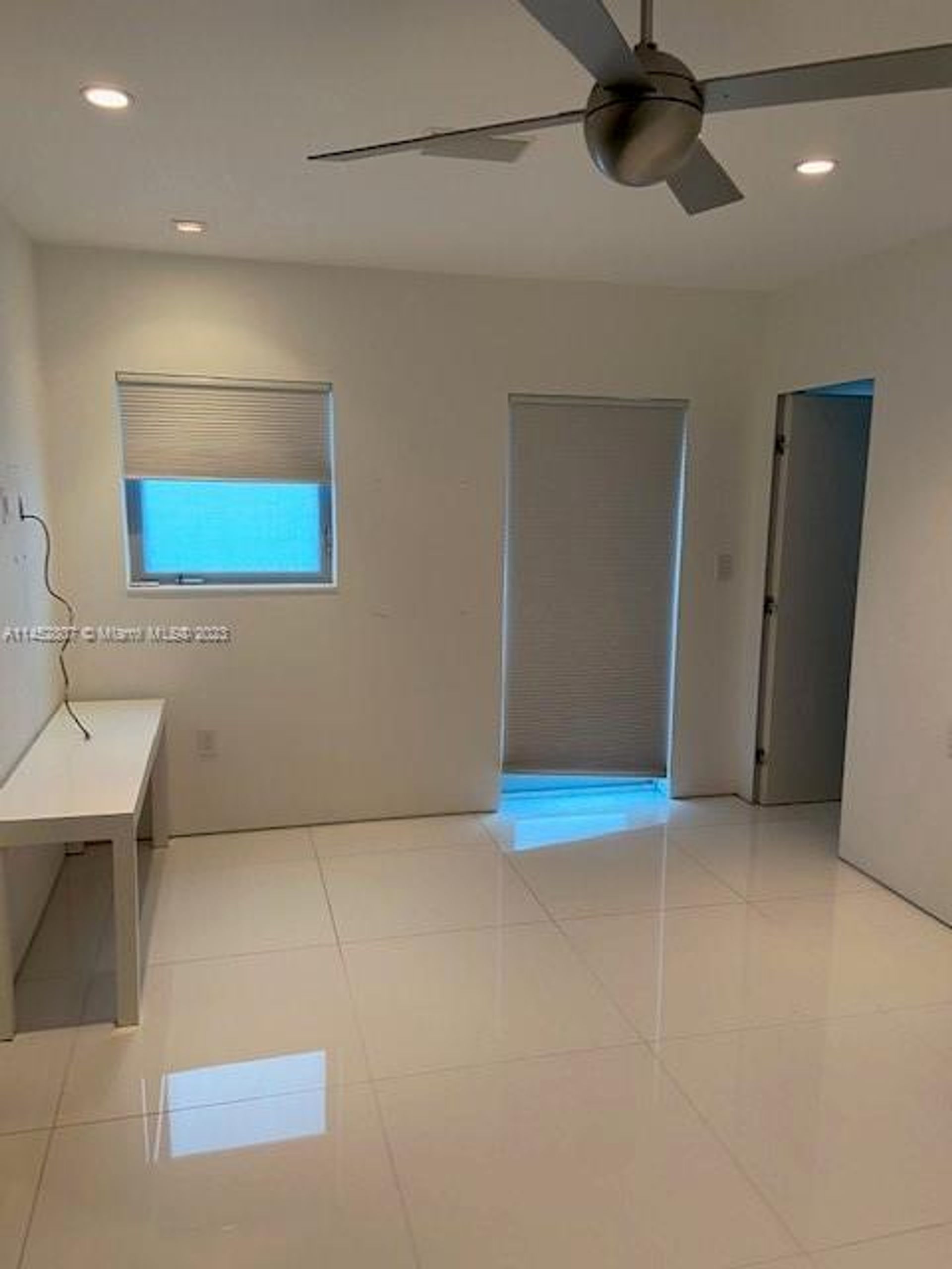 rumah dalam Miami, Florida 12293088