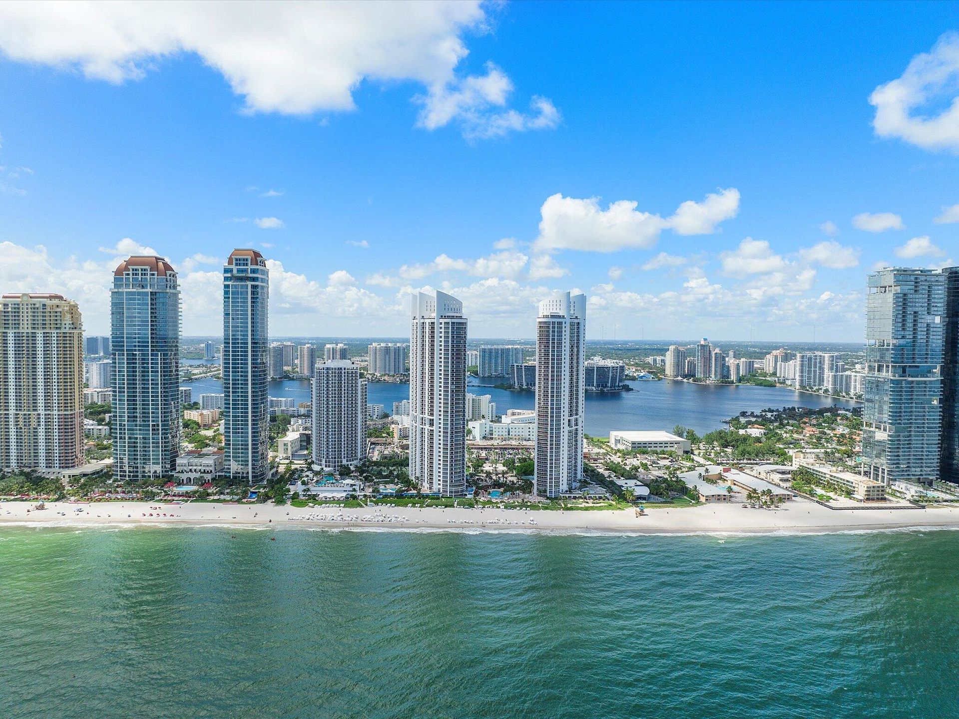 Συγκυριαρχία σε Sunny Isles Beach, Florida 12293099