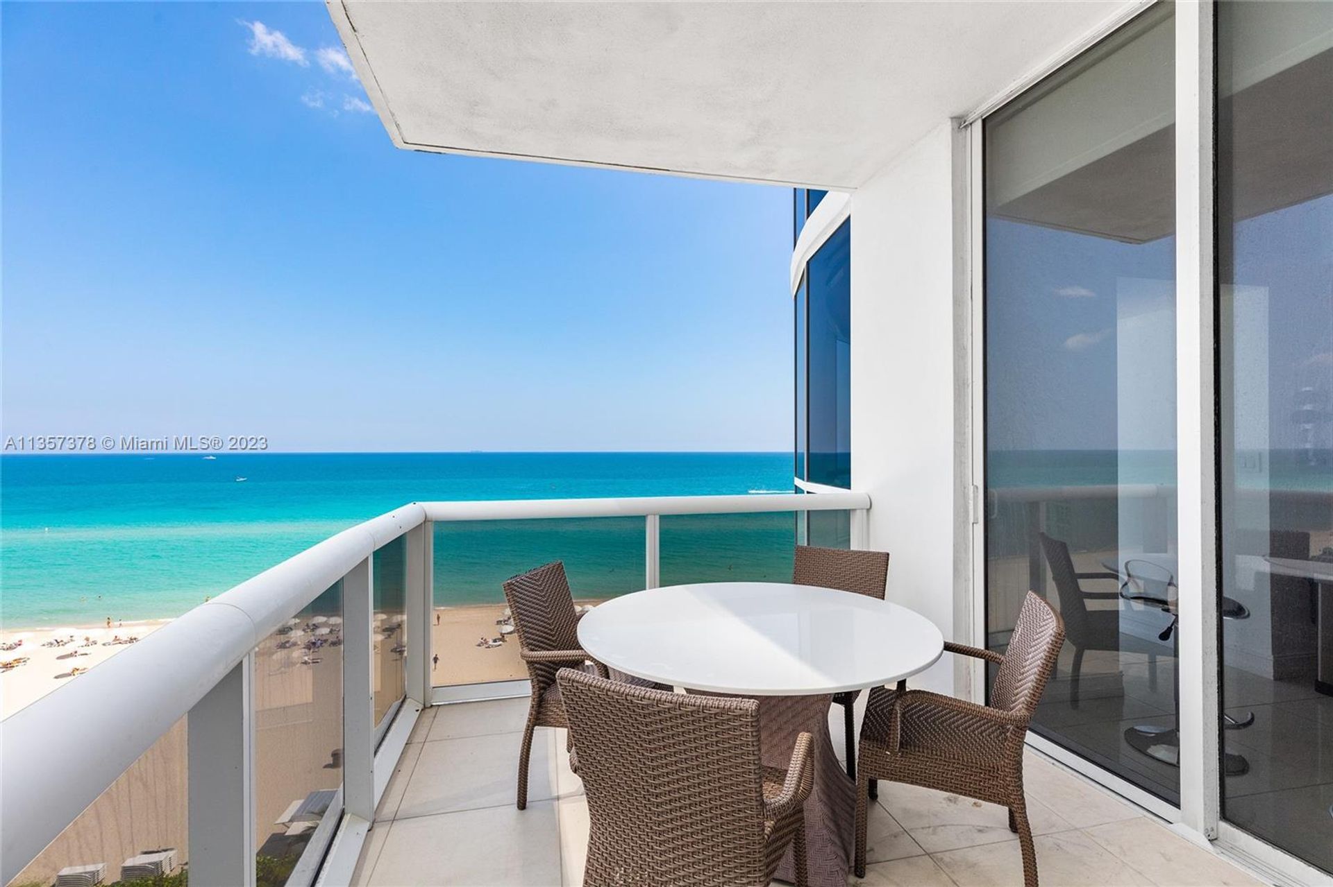 公寓 在 Sunny Isles Beach, Florida 12293117