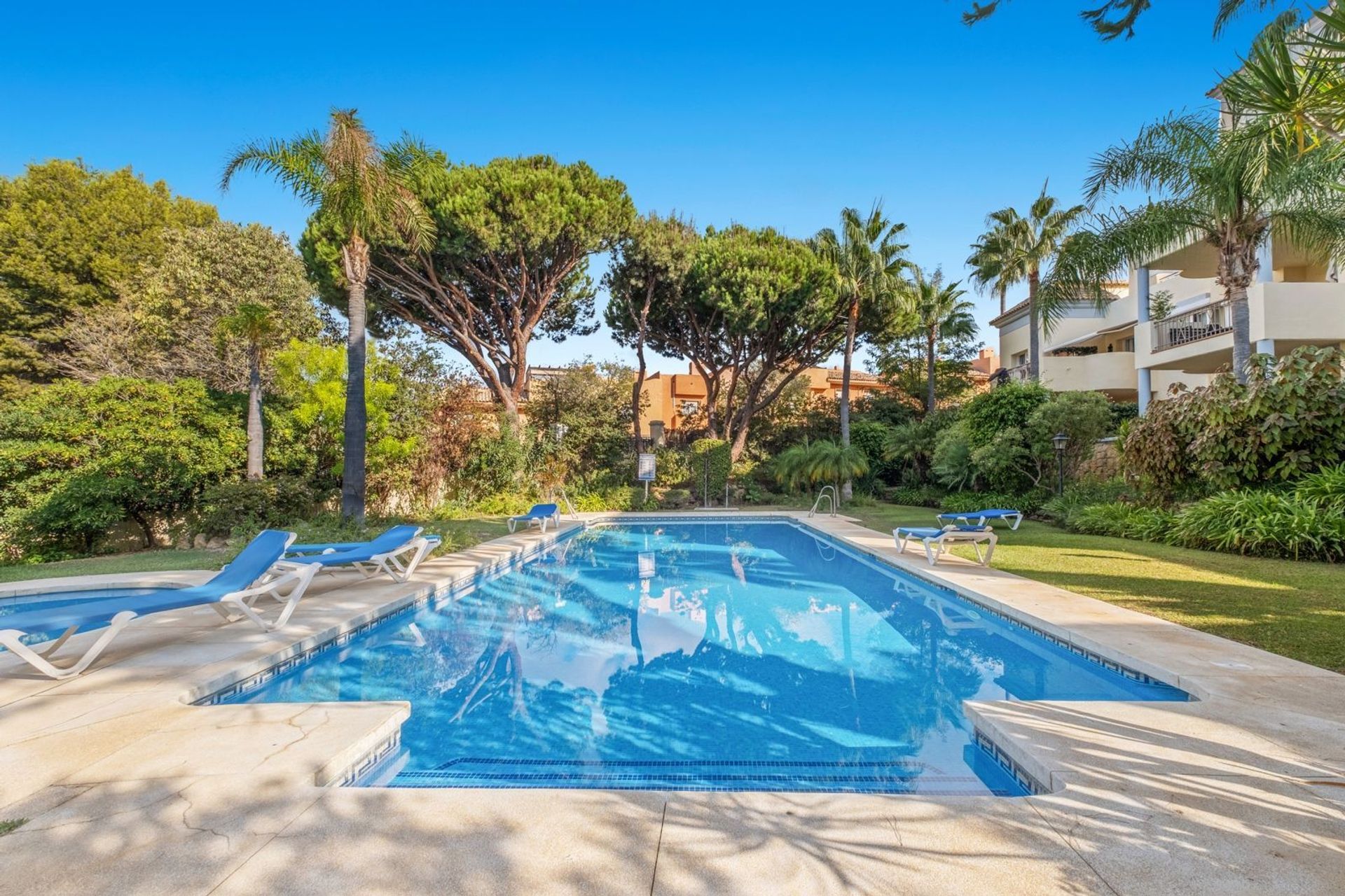 Condominium dans Marbella, Andalousie 12293583