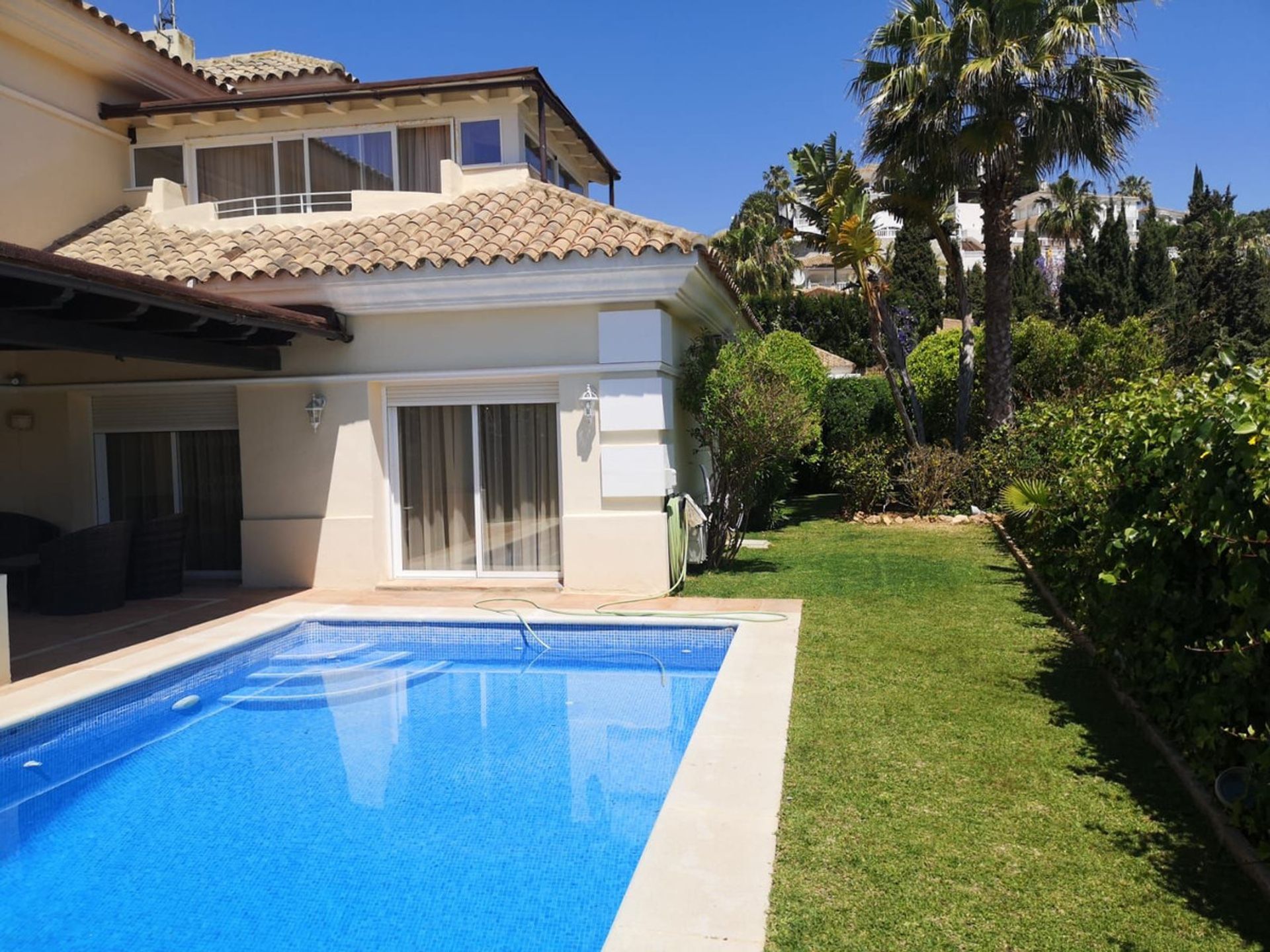 Casa nel Fuengirola, Andalusia 12293734