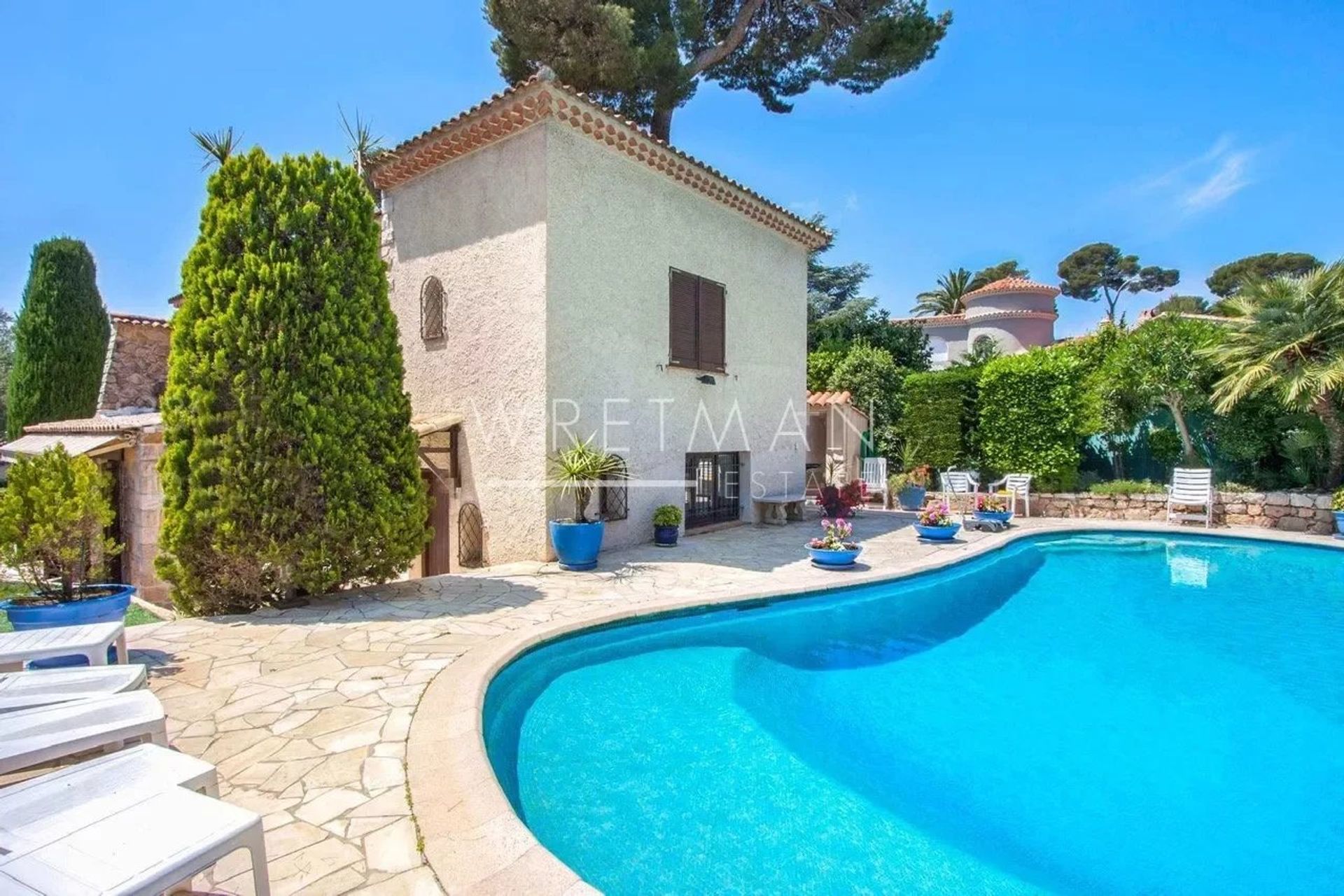 Kediaman dalam Antibes, Alpes-Maritimes 12294851