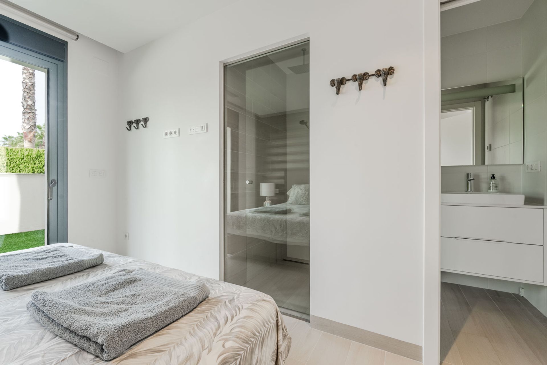 Condominium in Dehesa de Campoamor, Comunidad Valenciana 12295351