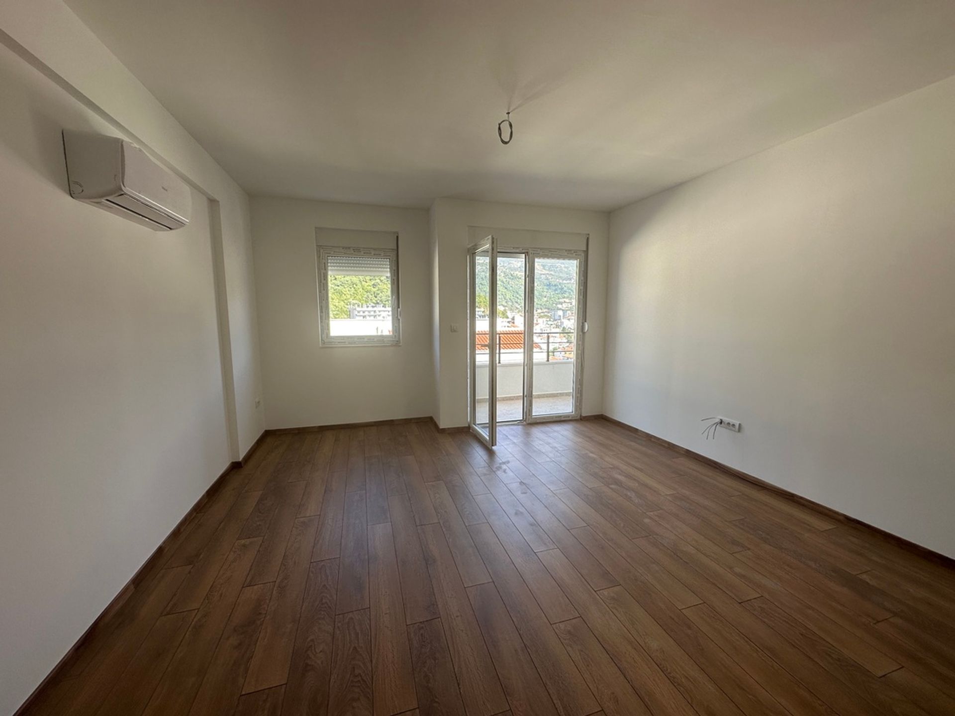 Condominium in Budva, Budva 12295974