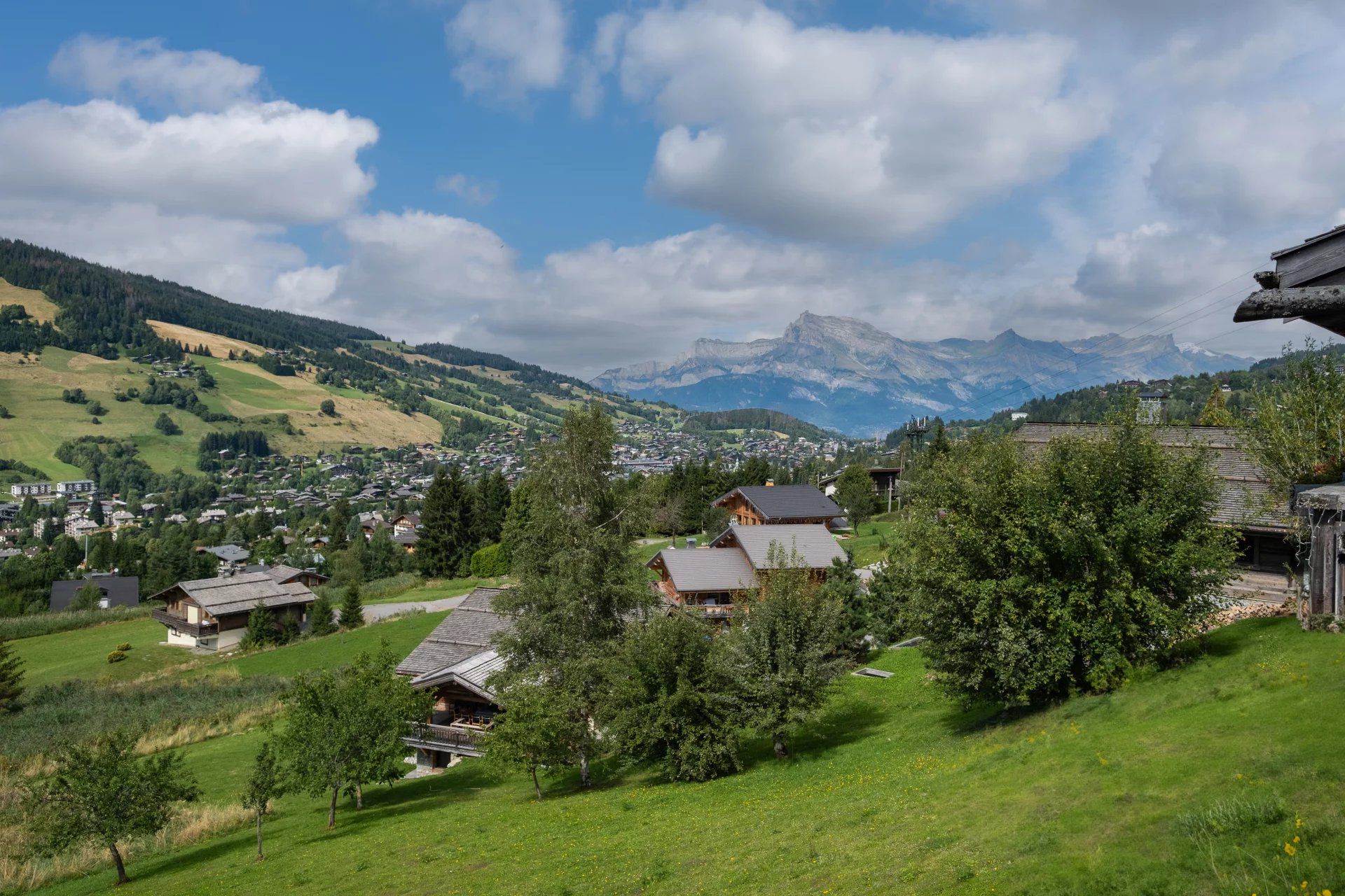 Rumah di Megève, Haute-Savoie 12296736