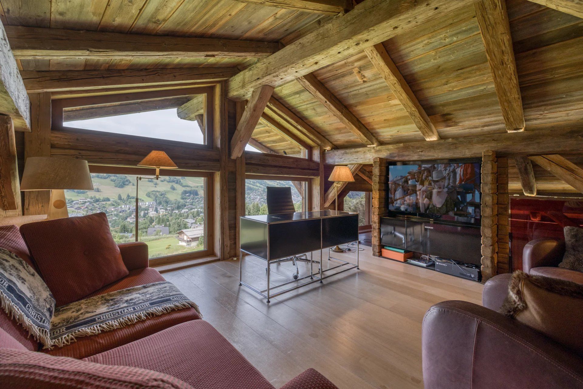 Rumah di Megève, Haute-Savoie 12296736