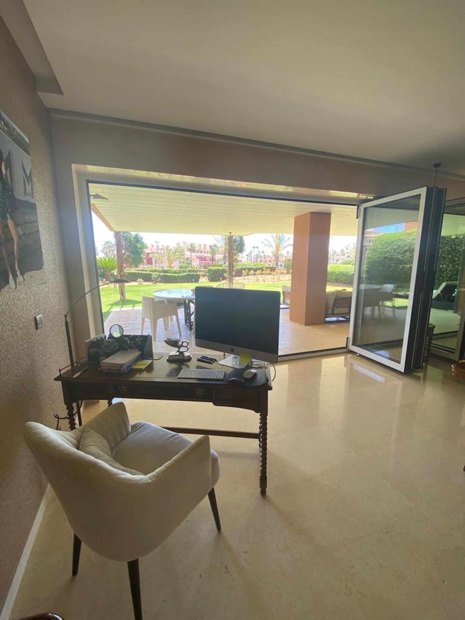 Condominium in San Roque, Andalucía 12298780