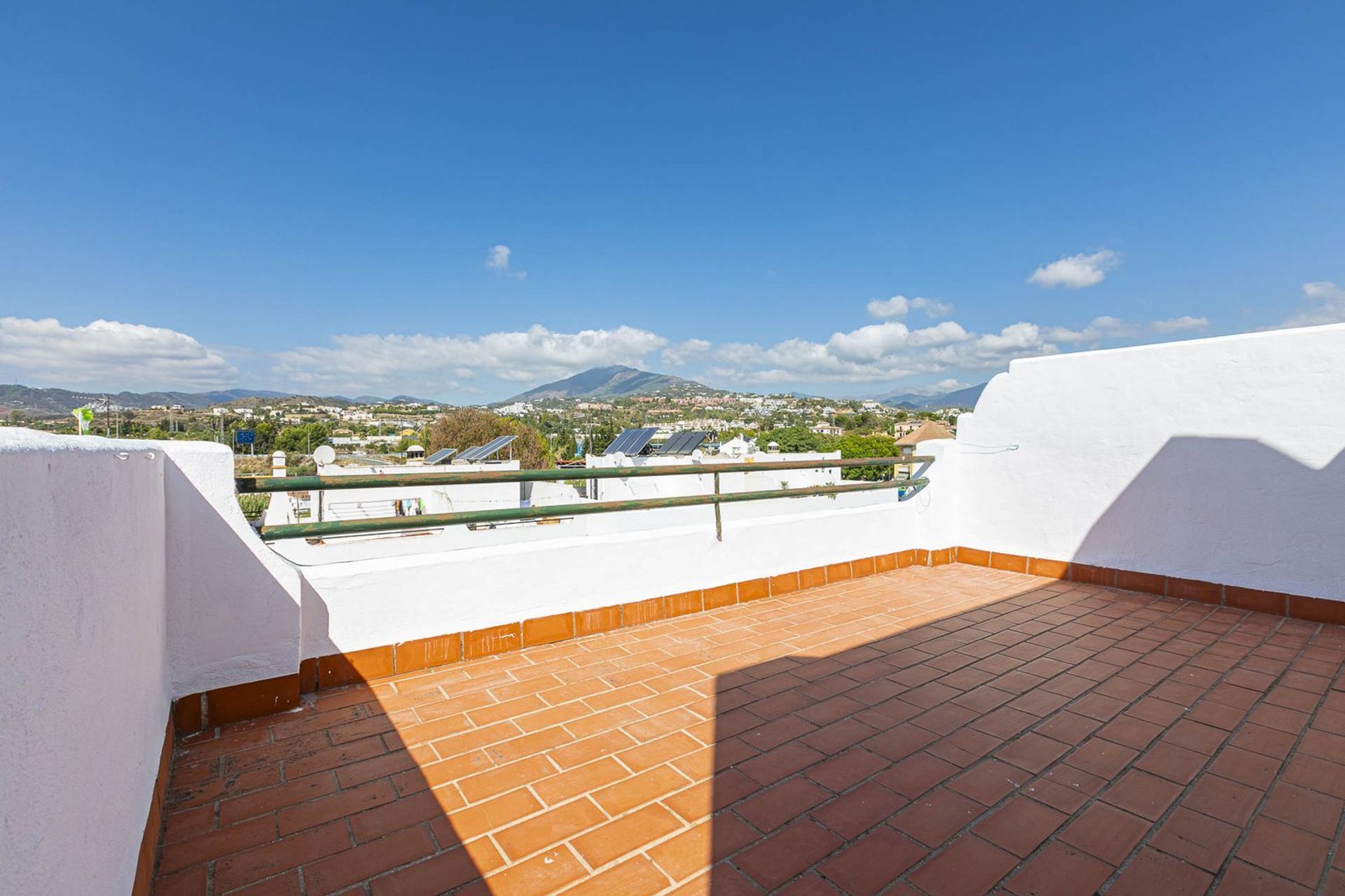 Casa nel Estepona, Andalucía 12298815