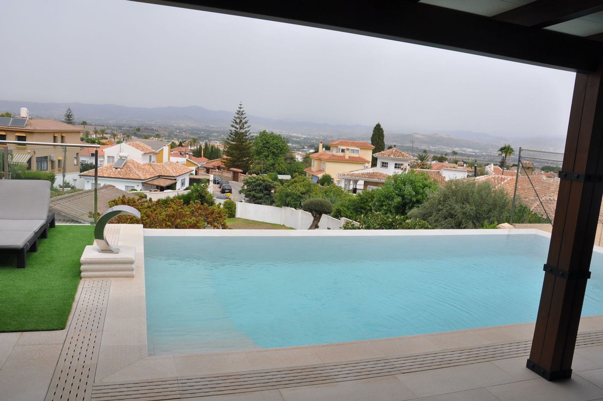 casa en Alhaurín de la Torre, Andalusia 12299090