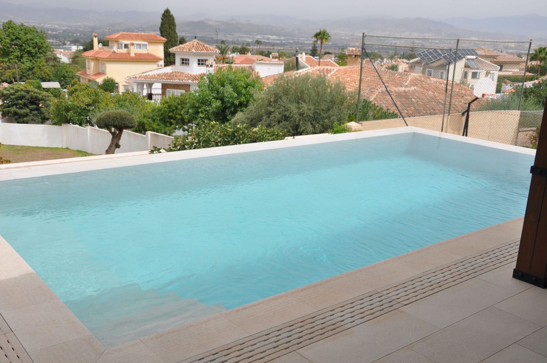 casa en Alhaurín de la Torre, Andalusia 12299090