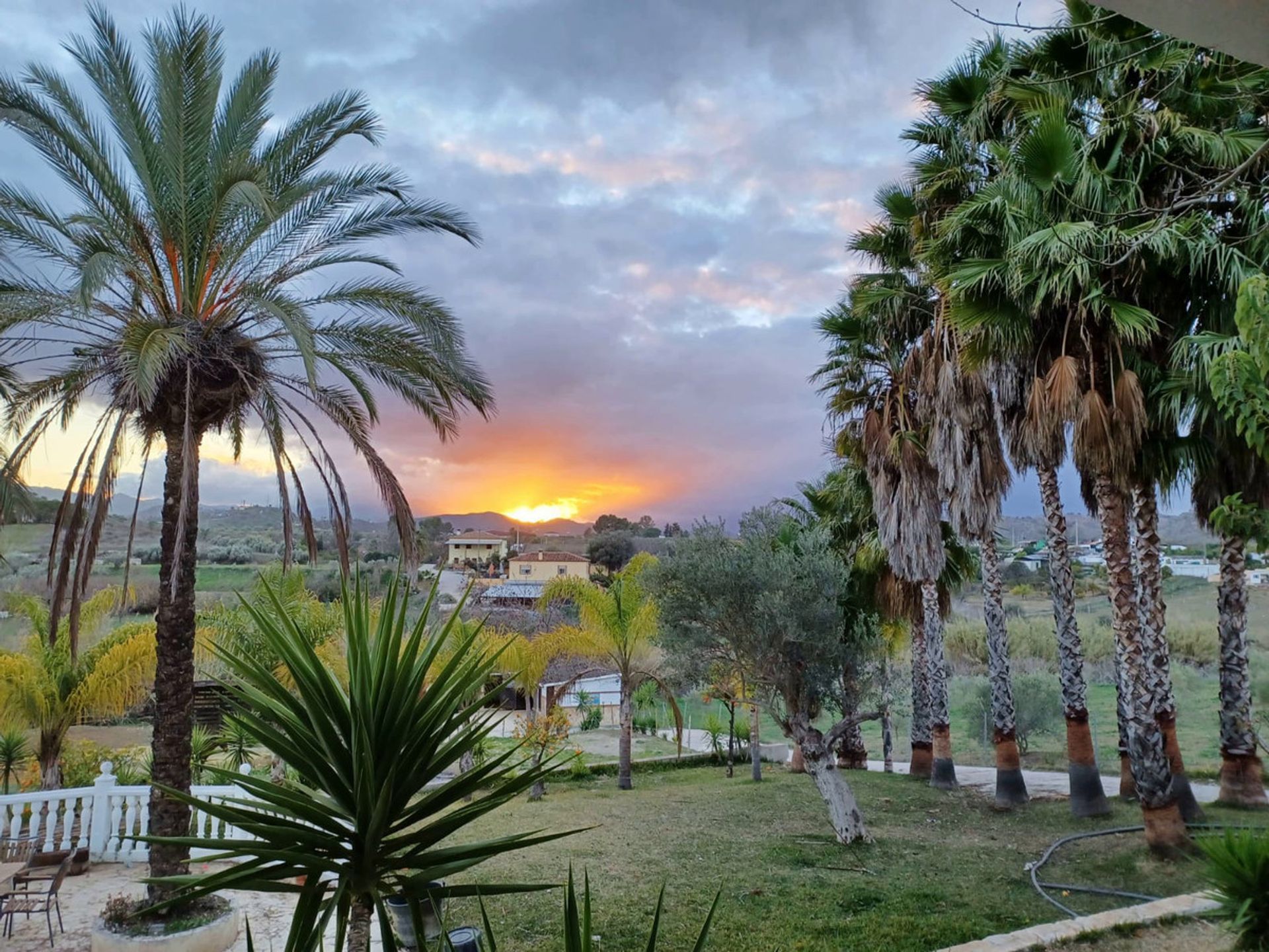 Rumah di Coín, Andalusia 12299206