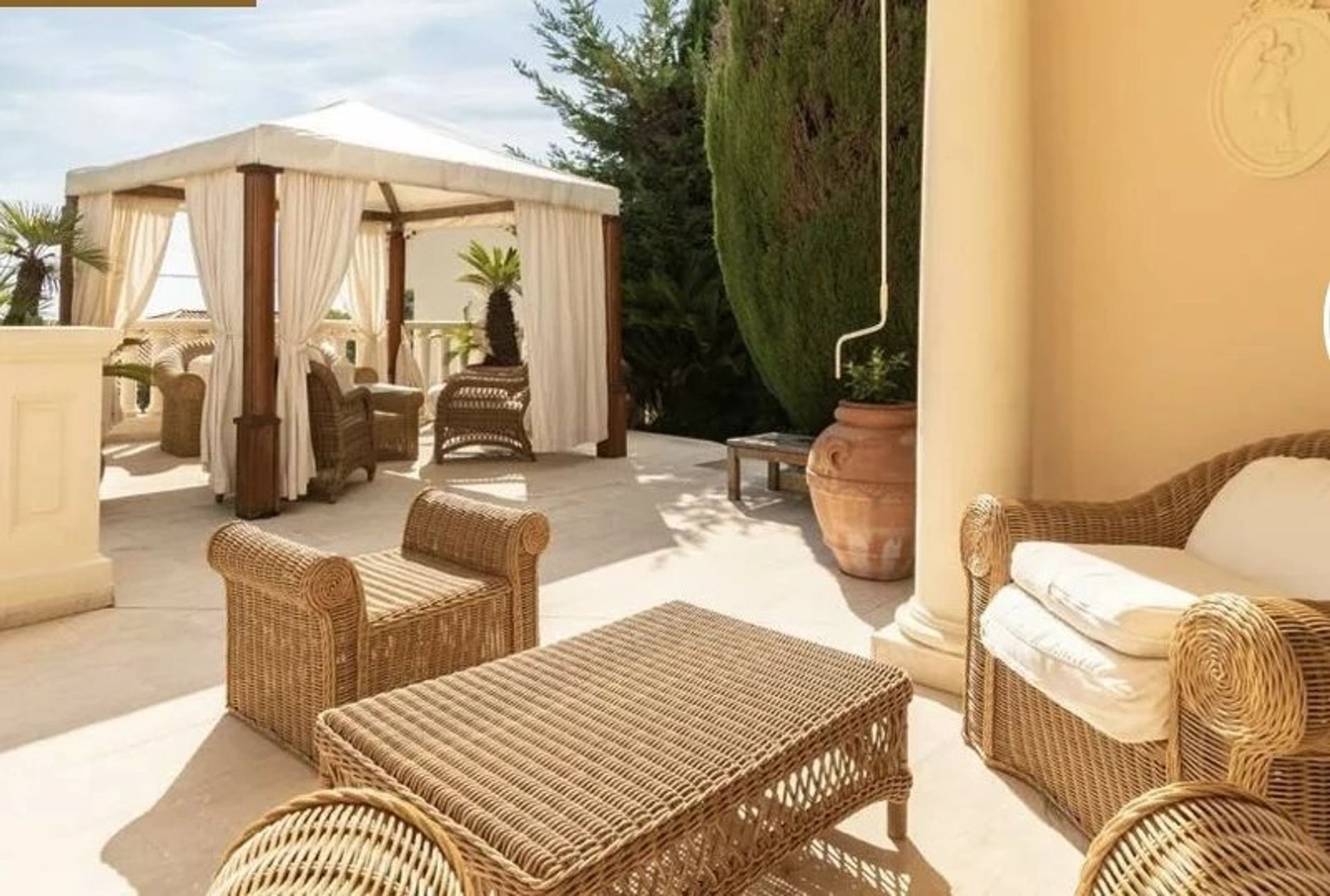 Huis in Roquebrune-Cap-Martin, Provence-Alpes-Côte d'Azur 12299582