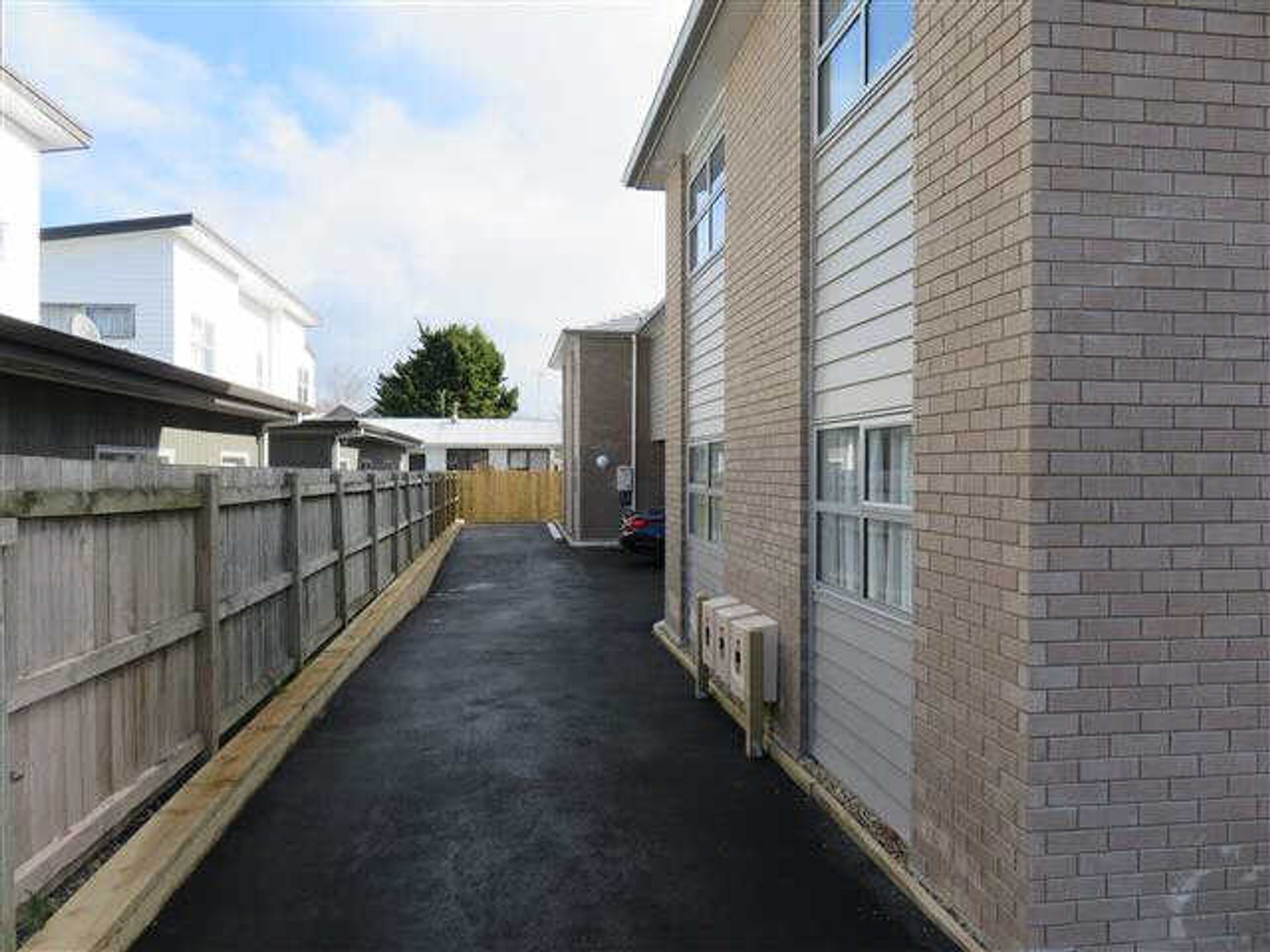 Condominium in Hamilton, Waikato 12299680