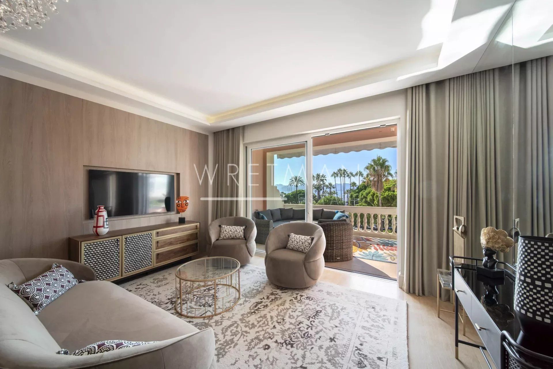 سكني في Cannes, Alpes-Maritimes 12300410