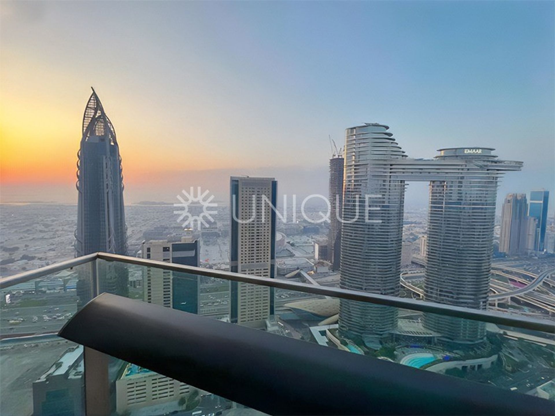 Condominium in دبي, دبي 12301214