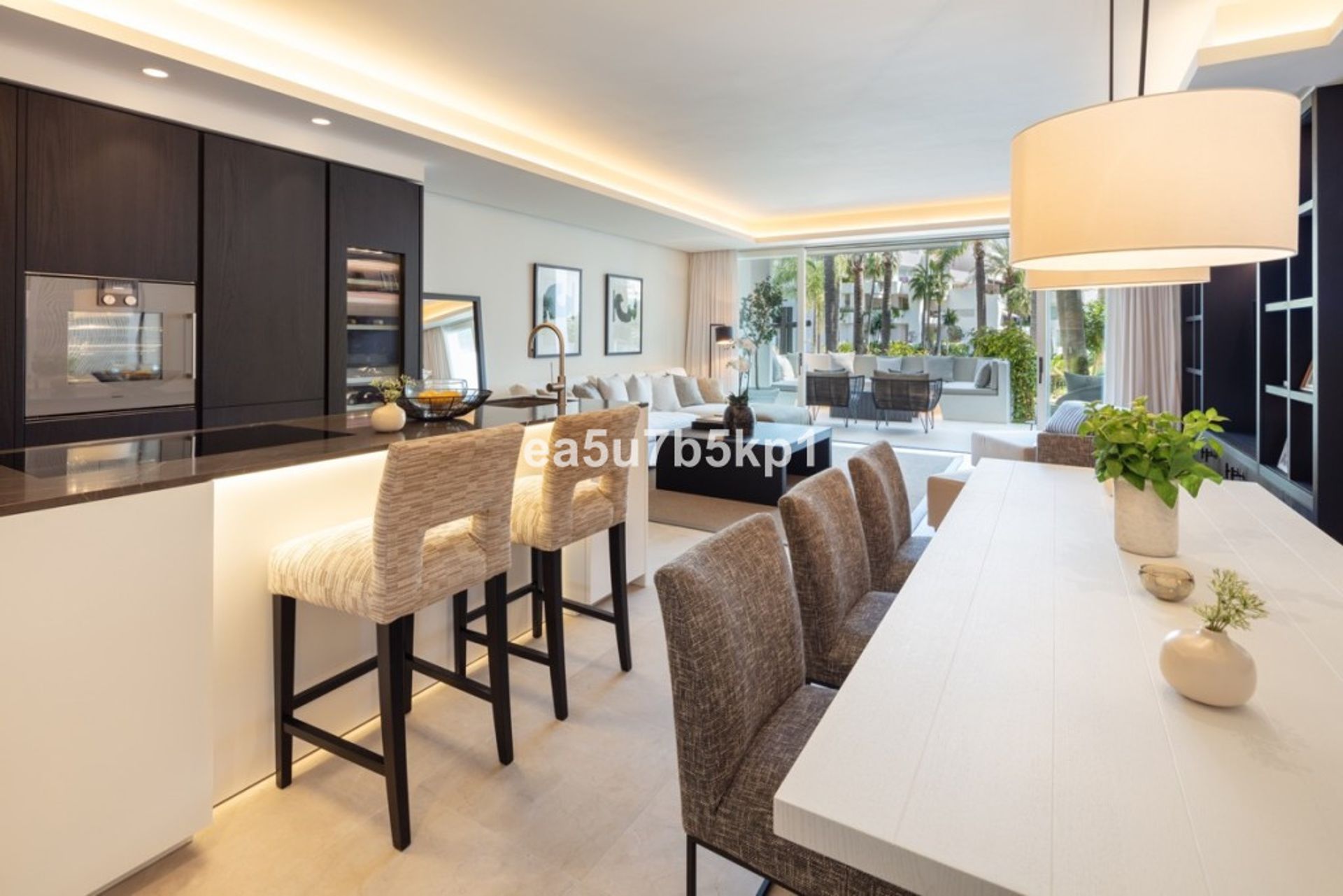 Condominio nel Marbella, Andalusia 12302363