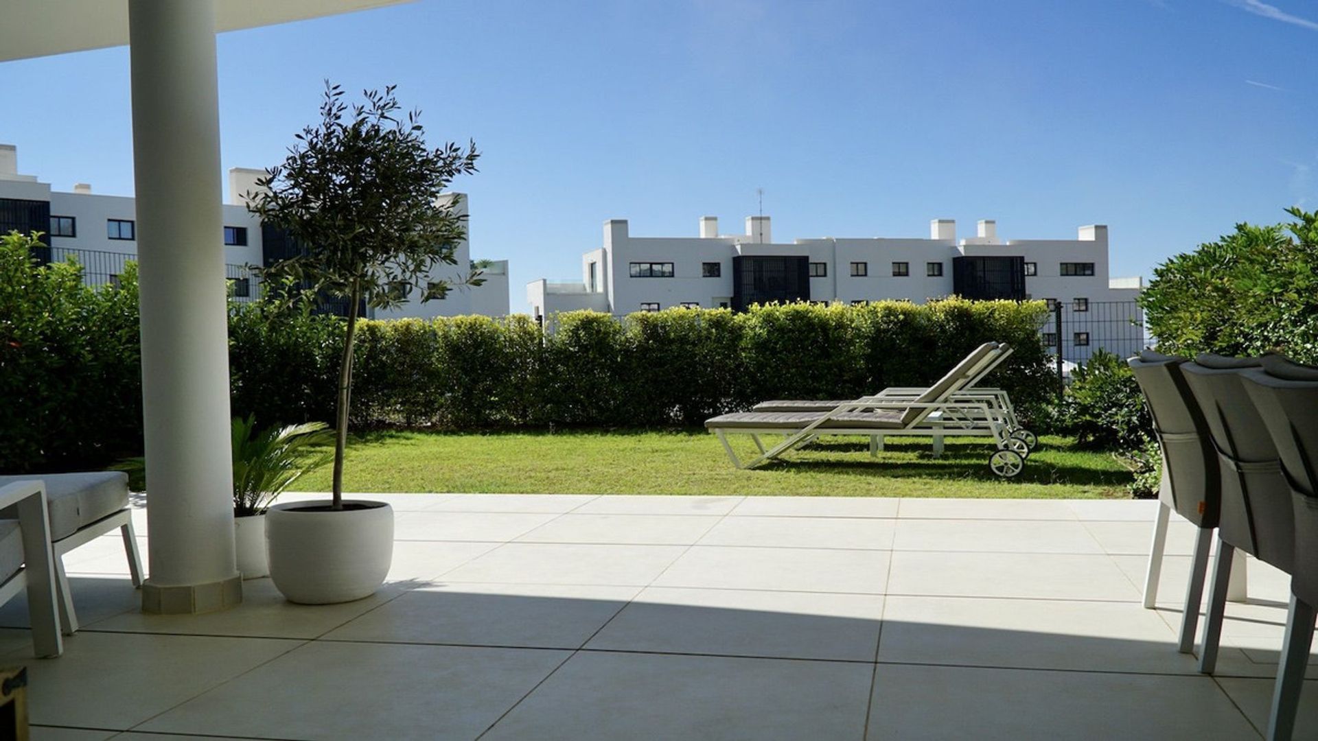 Condominio en Fuengirola, Andalucía 12302471