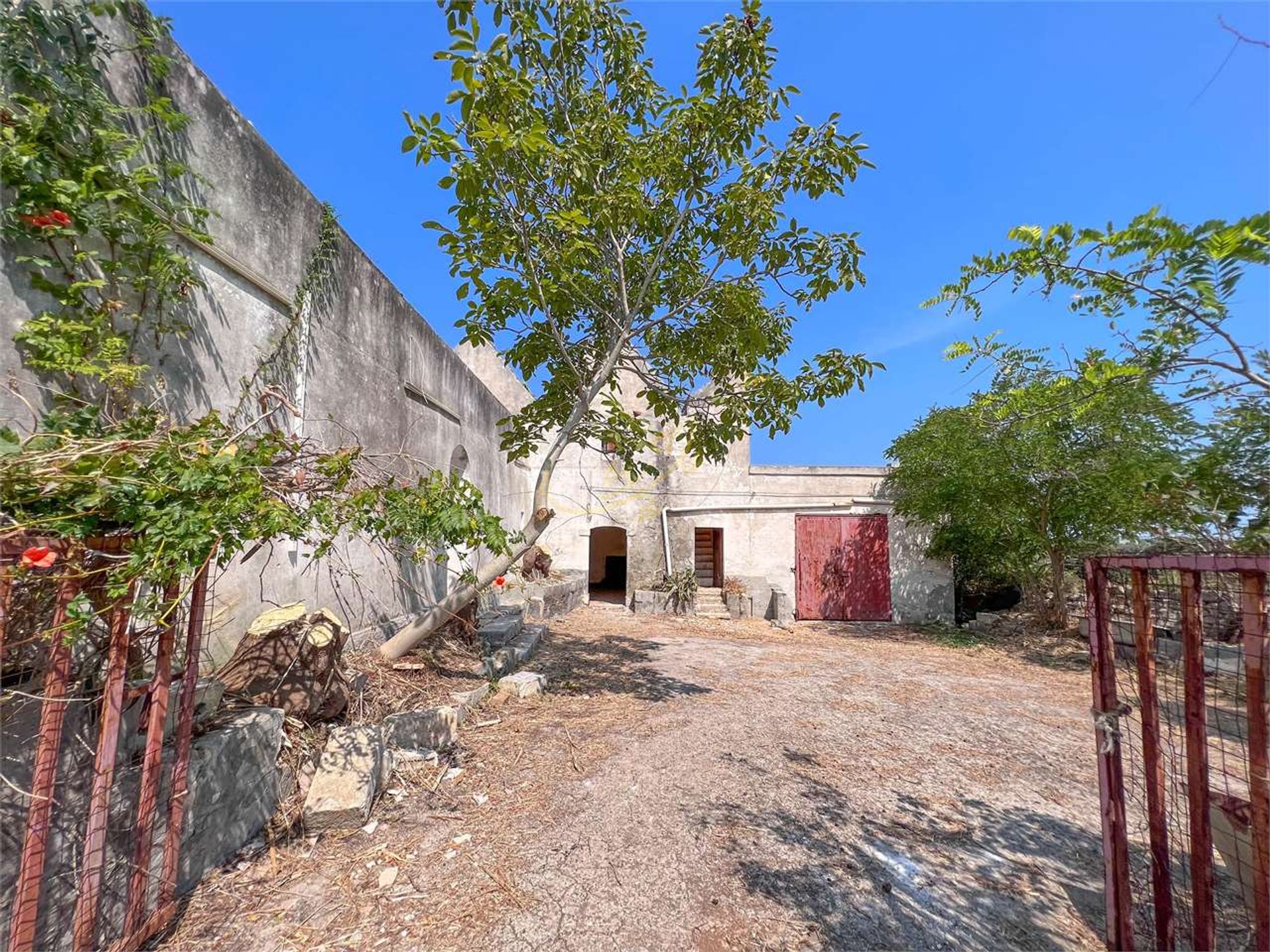 Land in Monopoli, Puglia 12302595