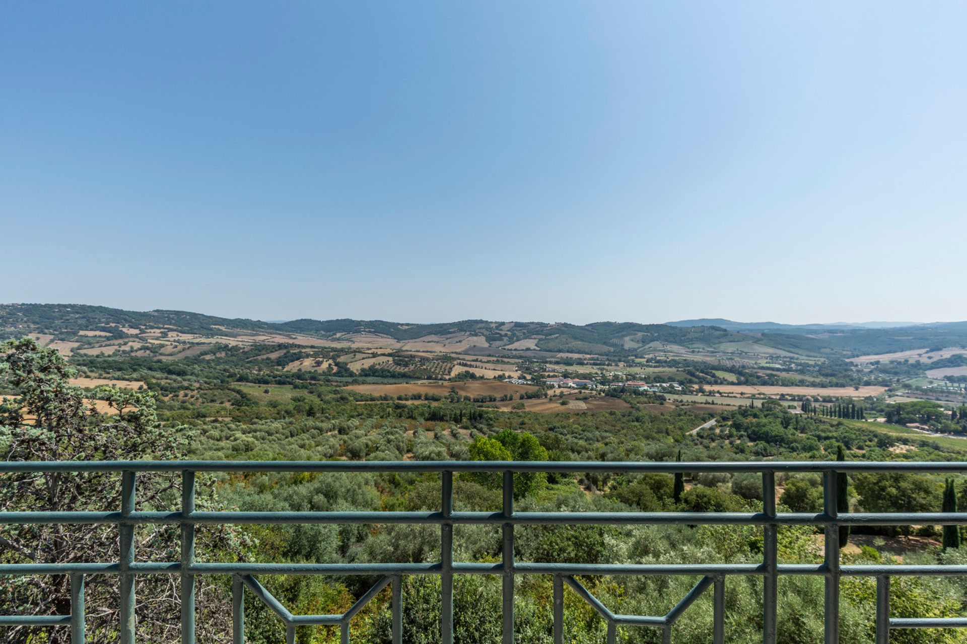 Inny w Saturnia, Tuscany 12302836