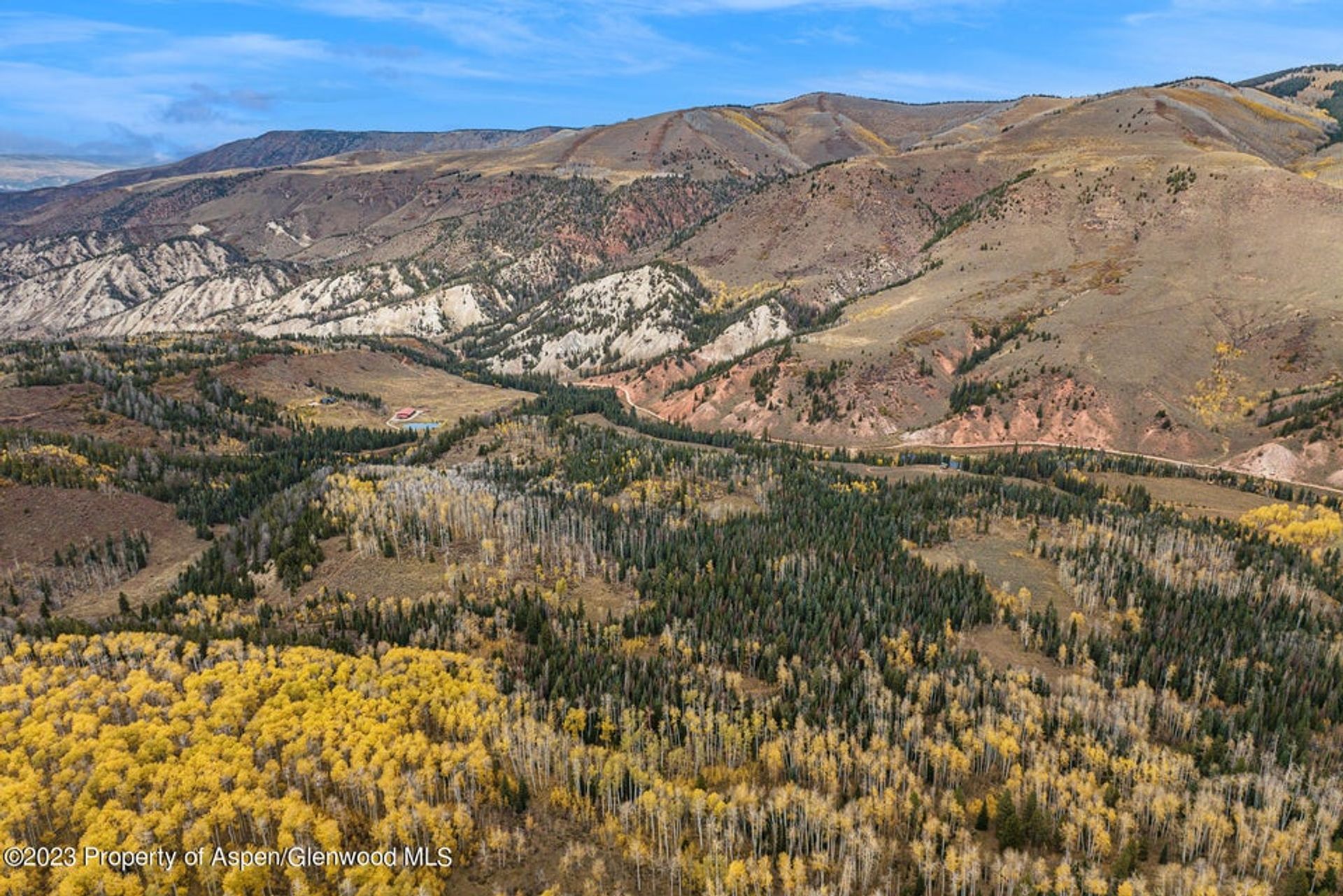 Land i Gypsum, Colorado 12302955