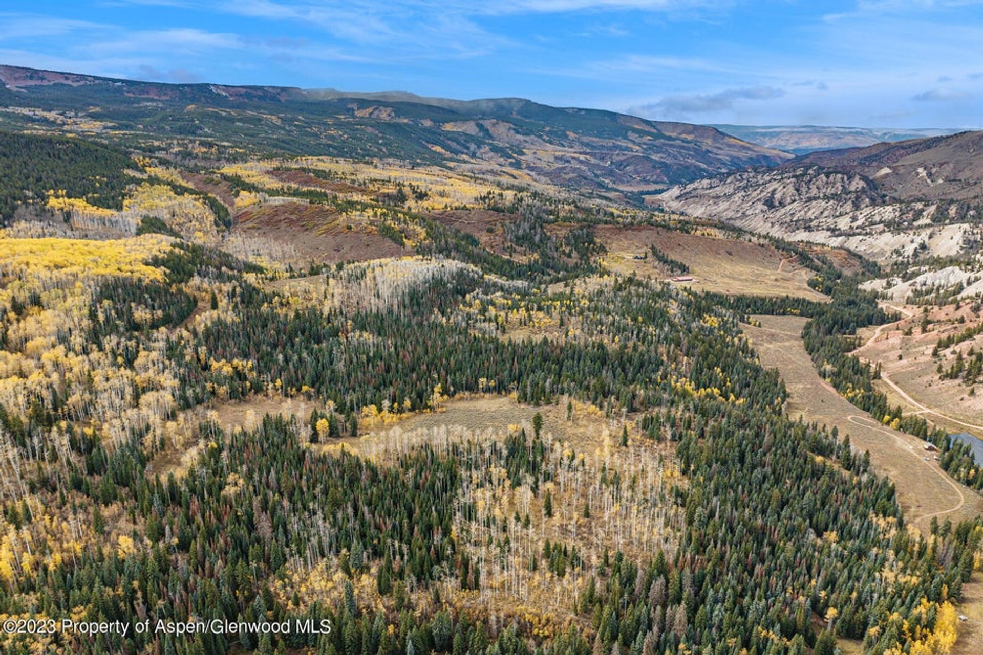 Land i Gypsum, Colorado 12302955