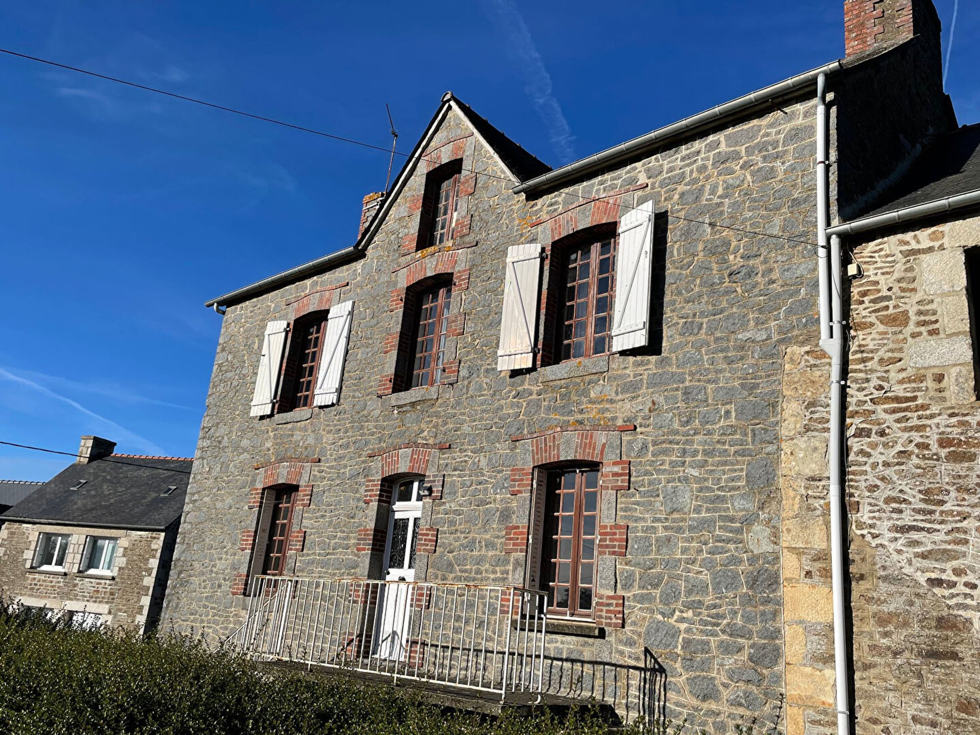 House in Lanvallay, Brittany 12302973