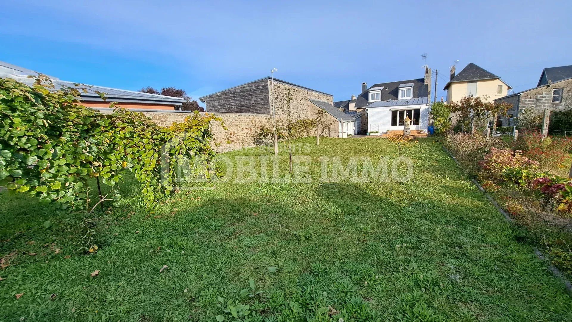 Huis in Granville, Manche 12303017