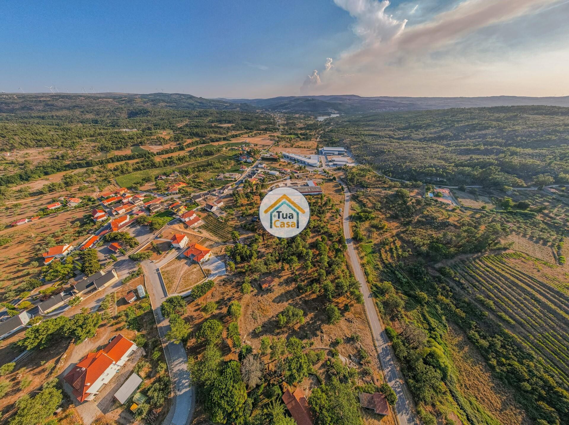 Land in Macieira, Viseu 12303490