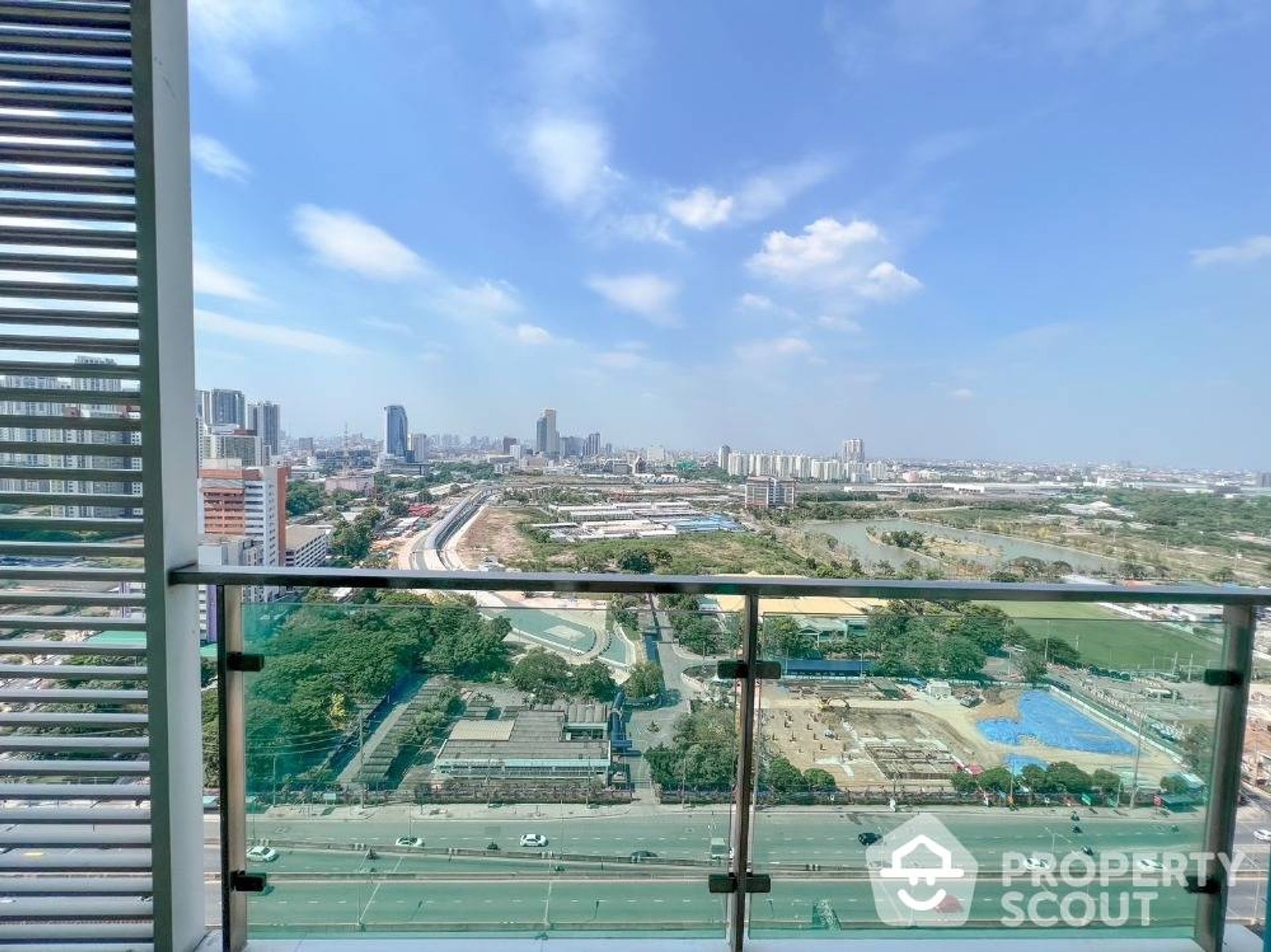 Condominio nel Ban Na canzone, Krung Thep Maha Nakhon 12303715