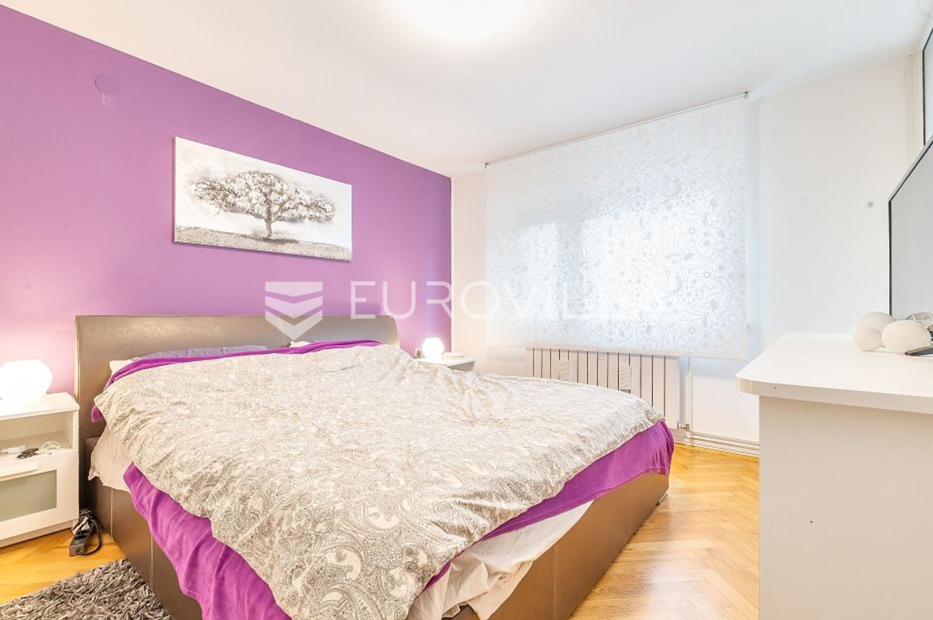 Hus i Vrapce, Zagreb, Grad 12304854