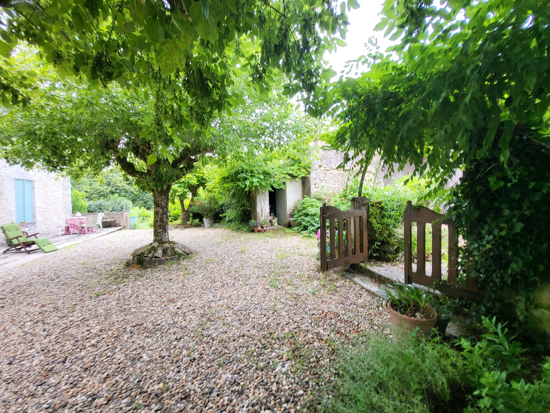 σπίτι σε Loubès-Bernac, Nouvelle-Aquitaine 12305719