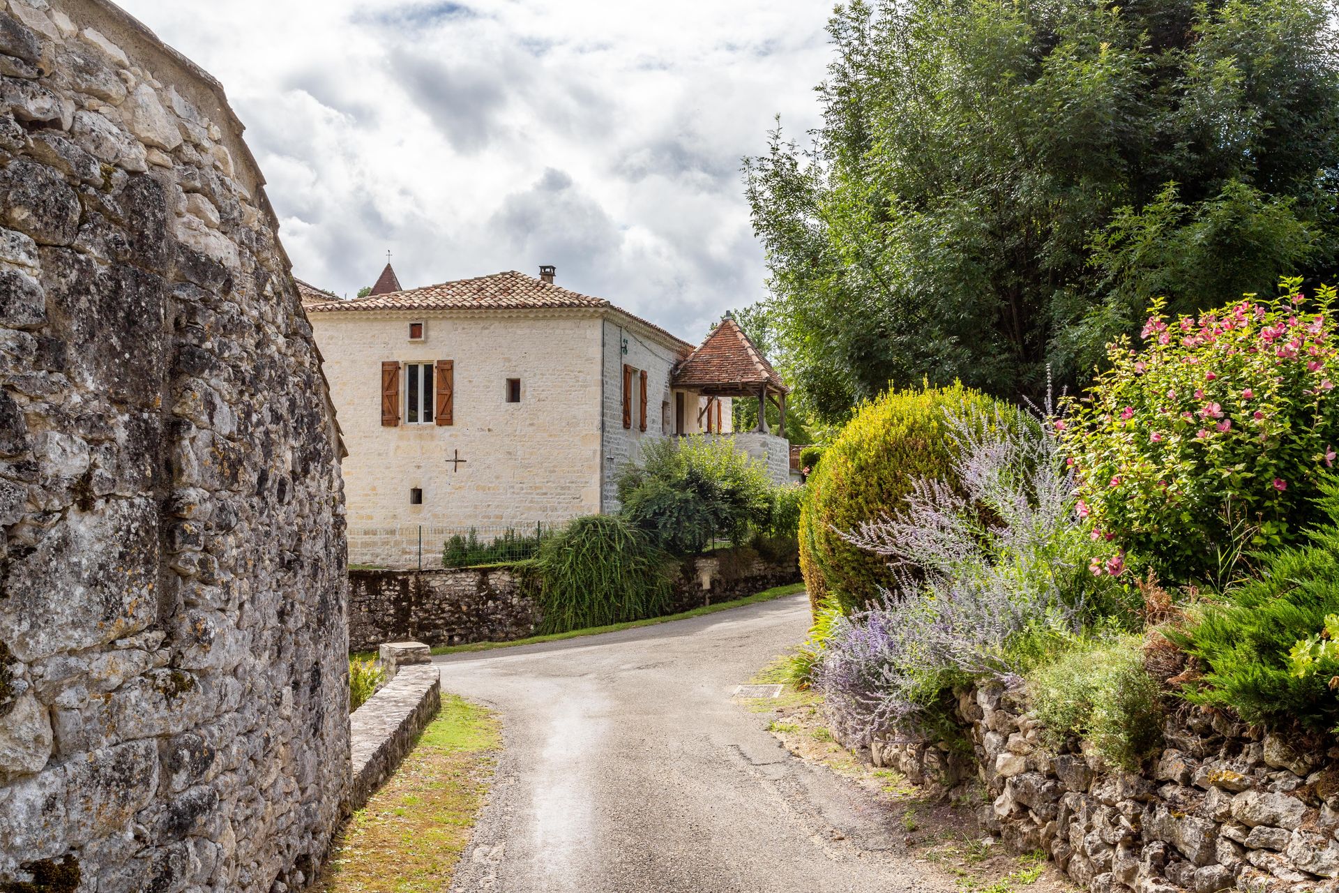 жилой дом в Montcuq-en-Quercy-Blanc, Occitanie 12305769