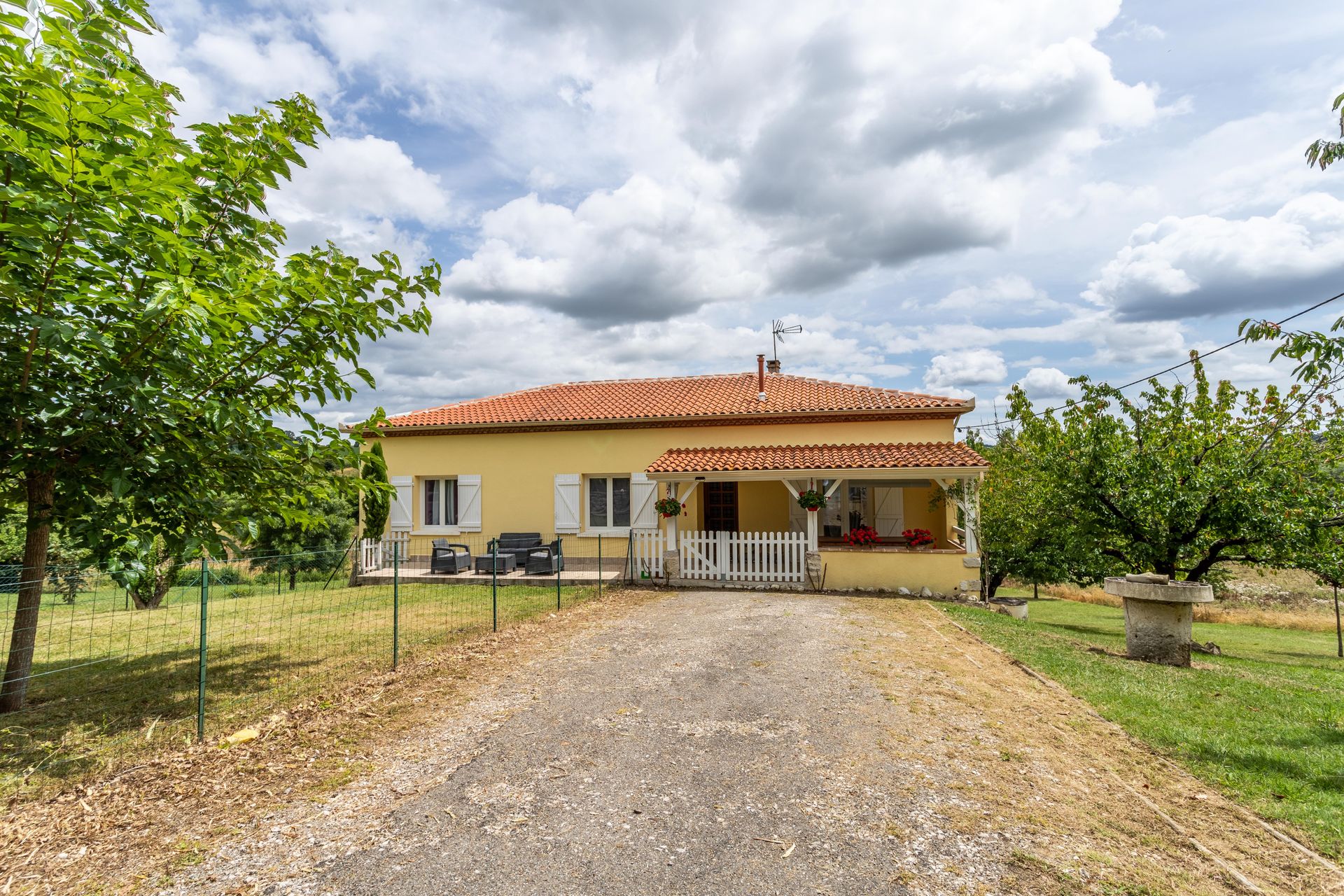 Huis in Tayrac, Nouvelle-Aquitaine 12305780