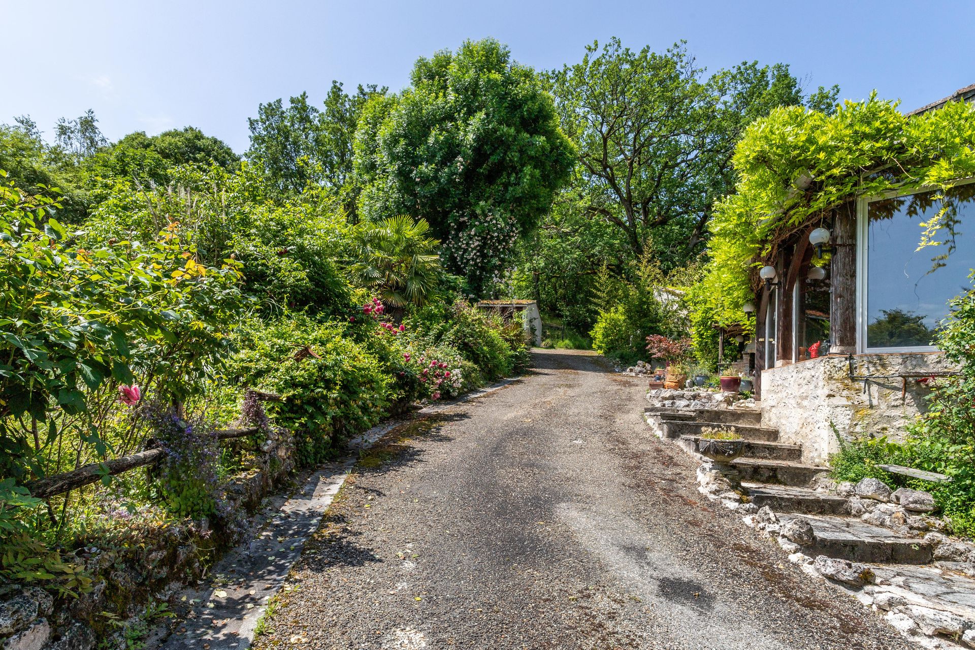 casa en Miramont-de-Quercy, Occitanie 12305795