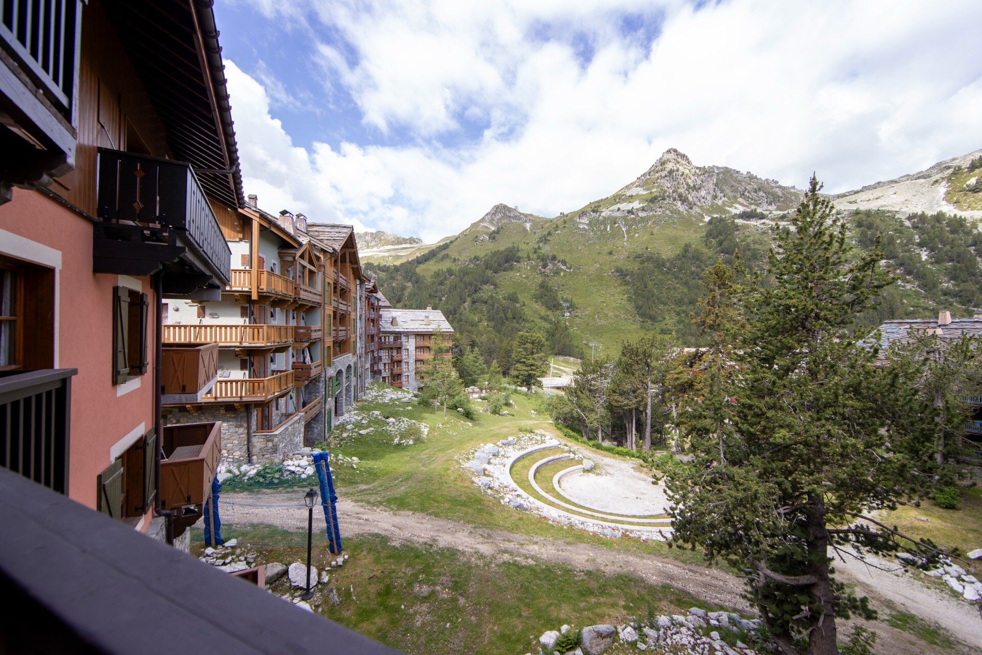 عمارات في Bourg-Saint-Maurice, Auvergne-Rhône-Alpes 12306541