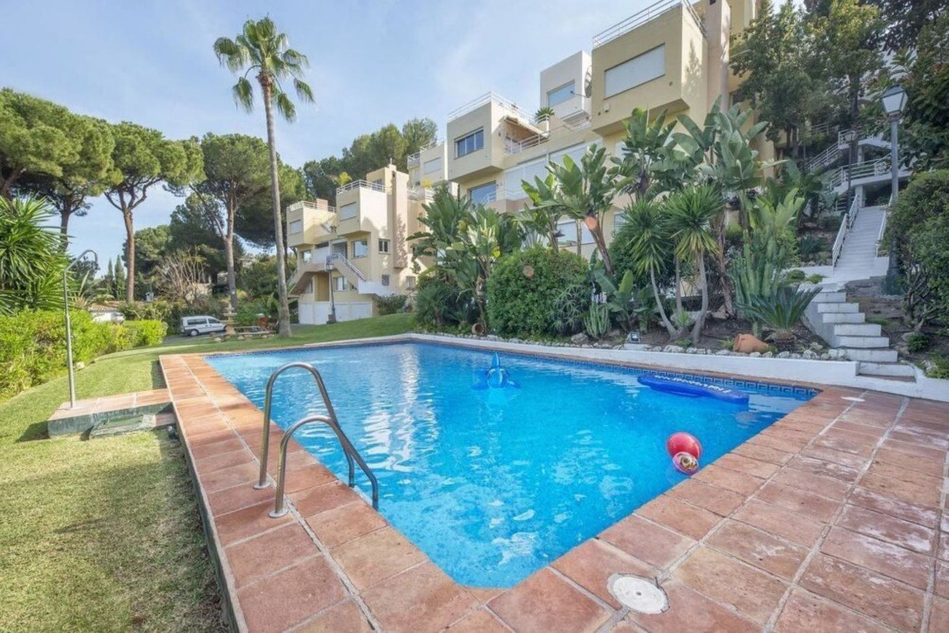 Condominium dans Marbella, Andalousie 12306981