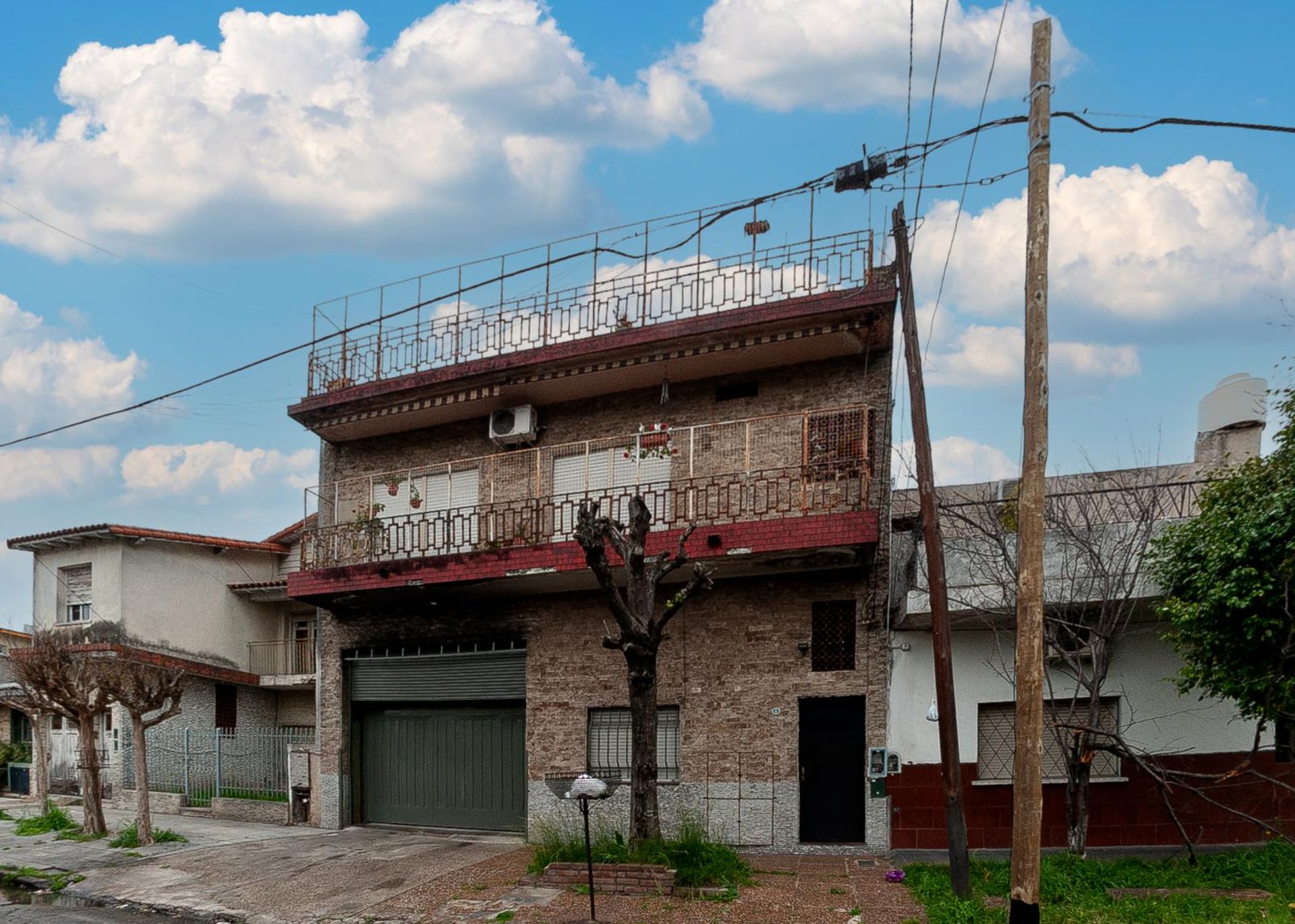 Haus im Ramos Mejía, Provincia de Buenos Aires 12307591