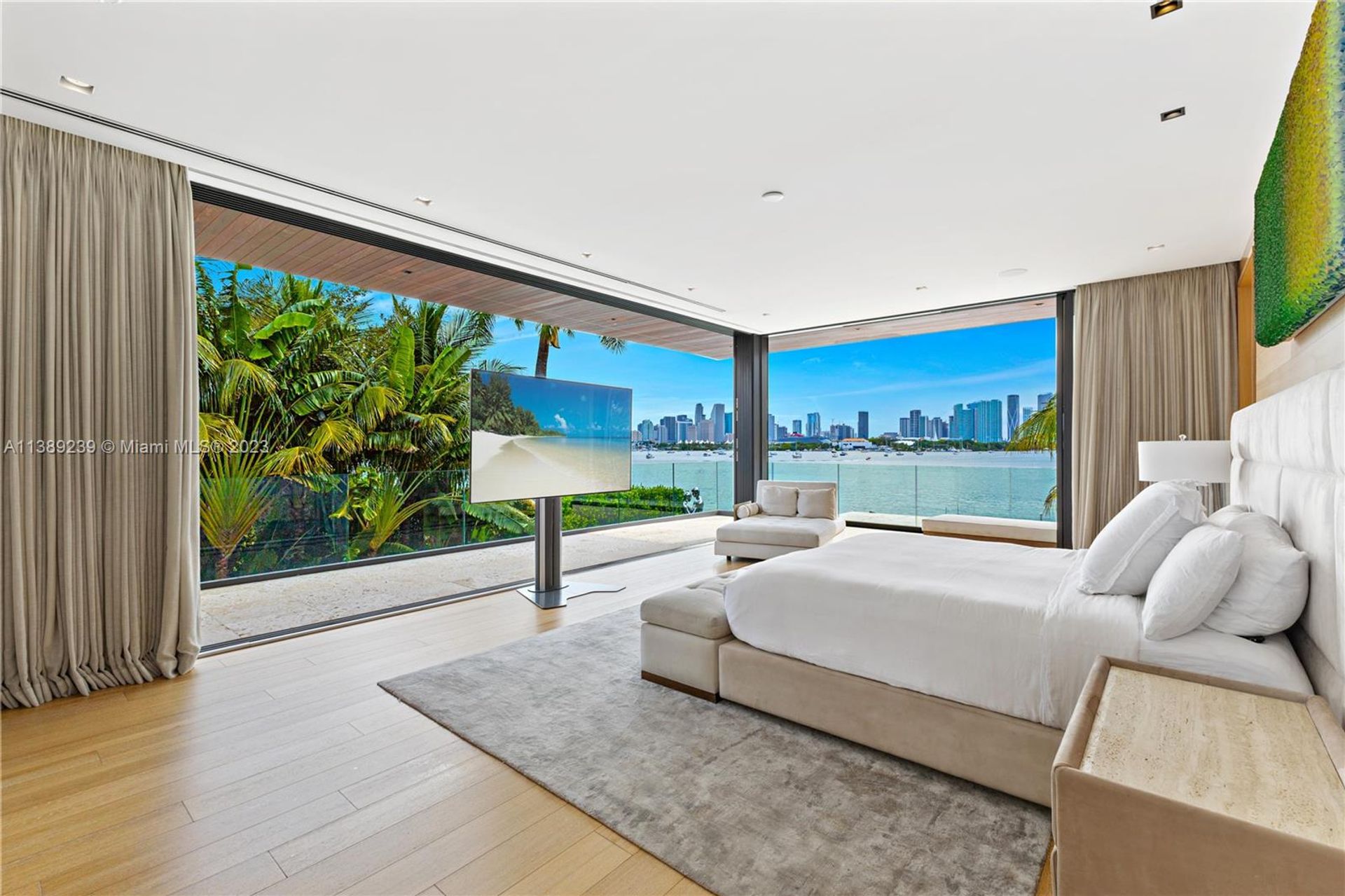 House in Miami Beach, Florida 12307864