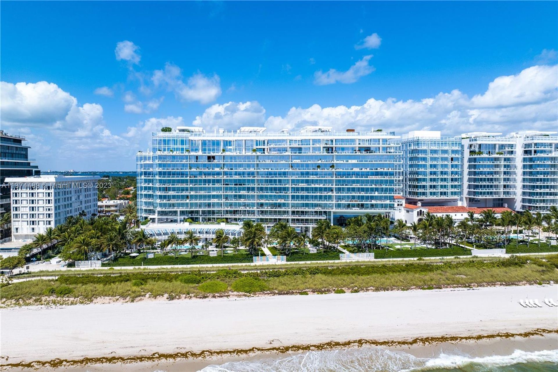 Condominium in Surfside, Florida 12307895