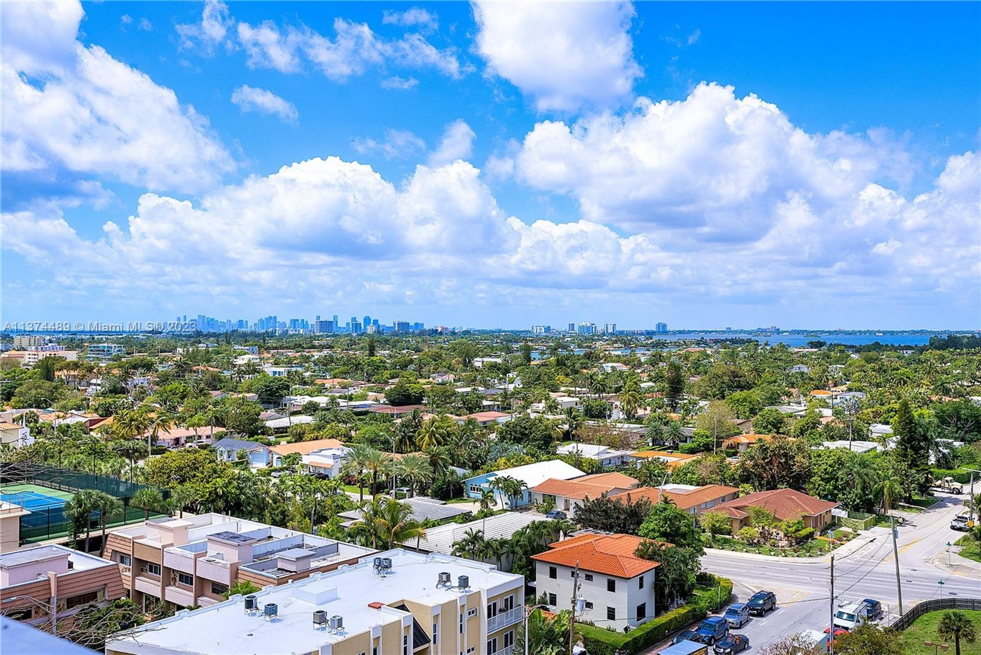 Condominium in Surfside, Florida 12307895