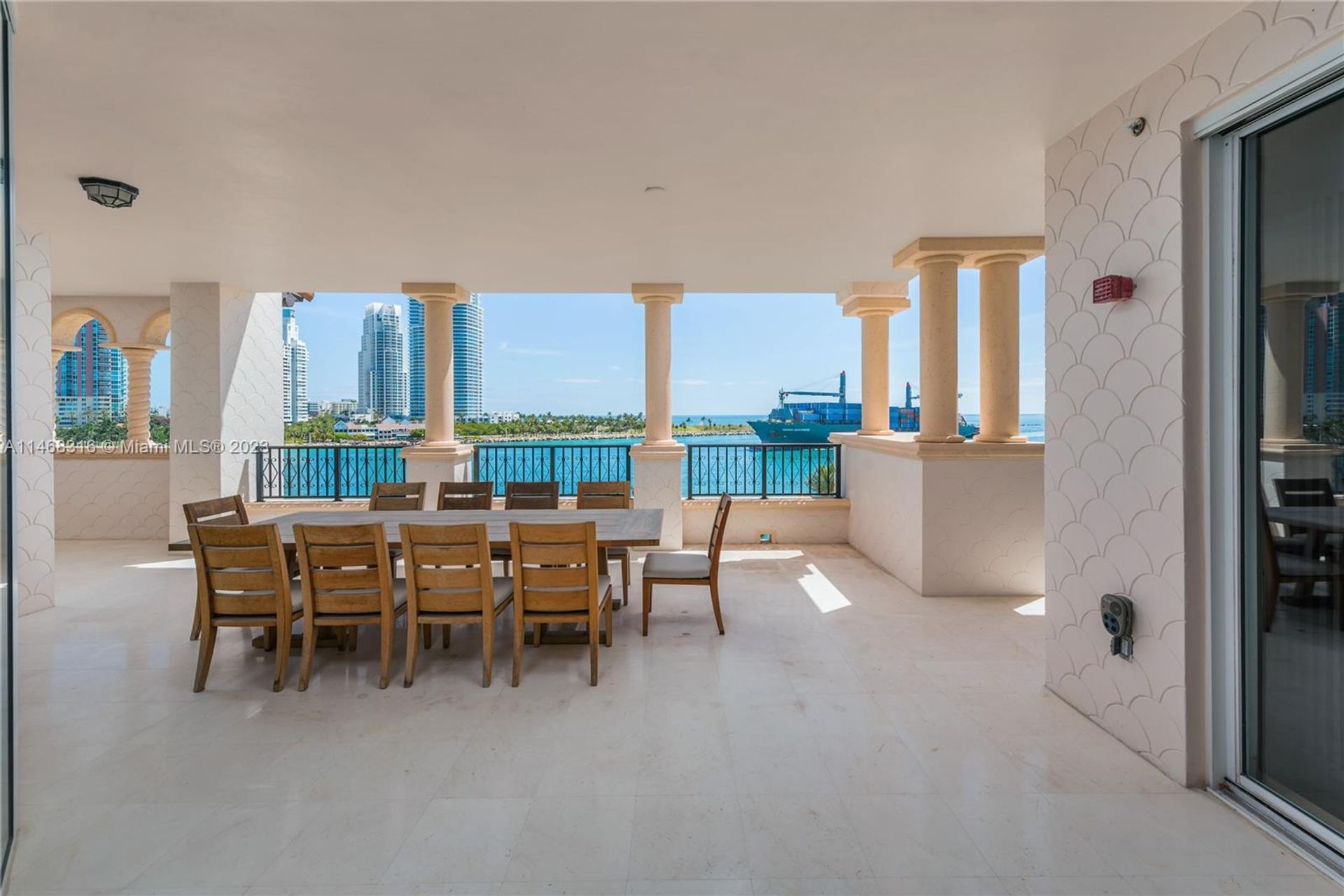 Condominio nel Miami Beach, Florida 12307916