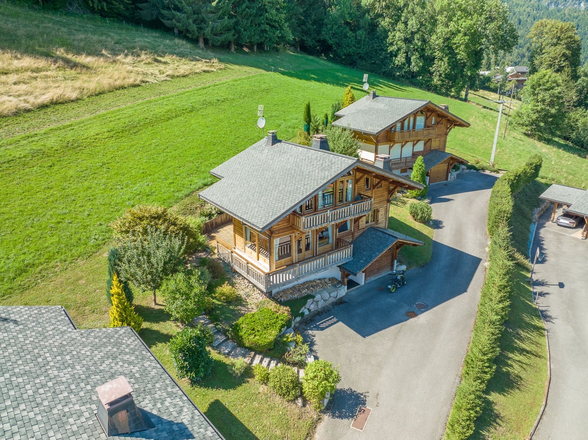 Casa nel Essert-Romand, Alvernia-Rodano-Alpi 12307941