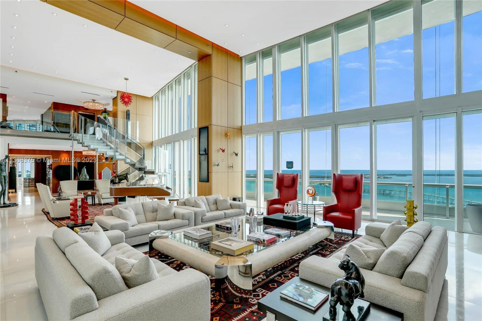 Condominium in Miami, Florida 12307942