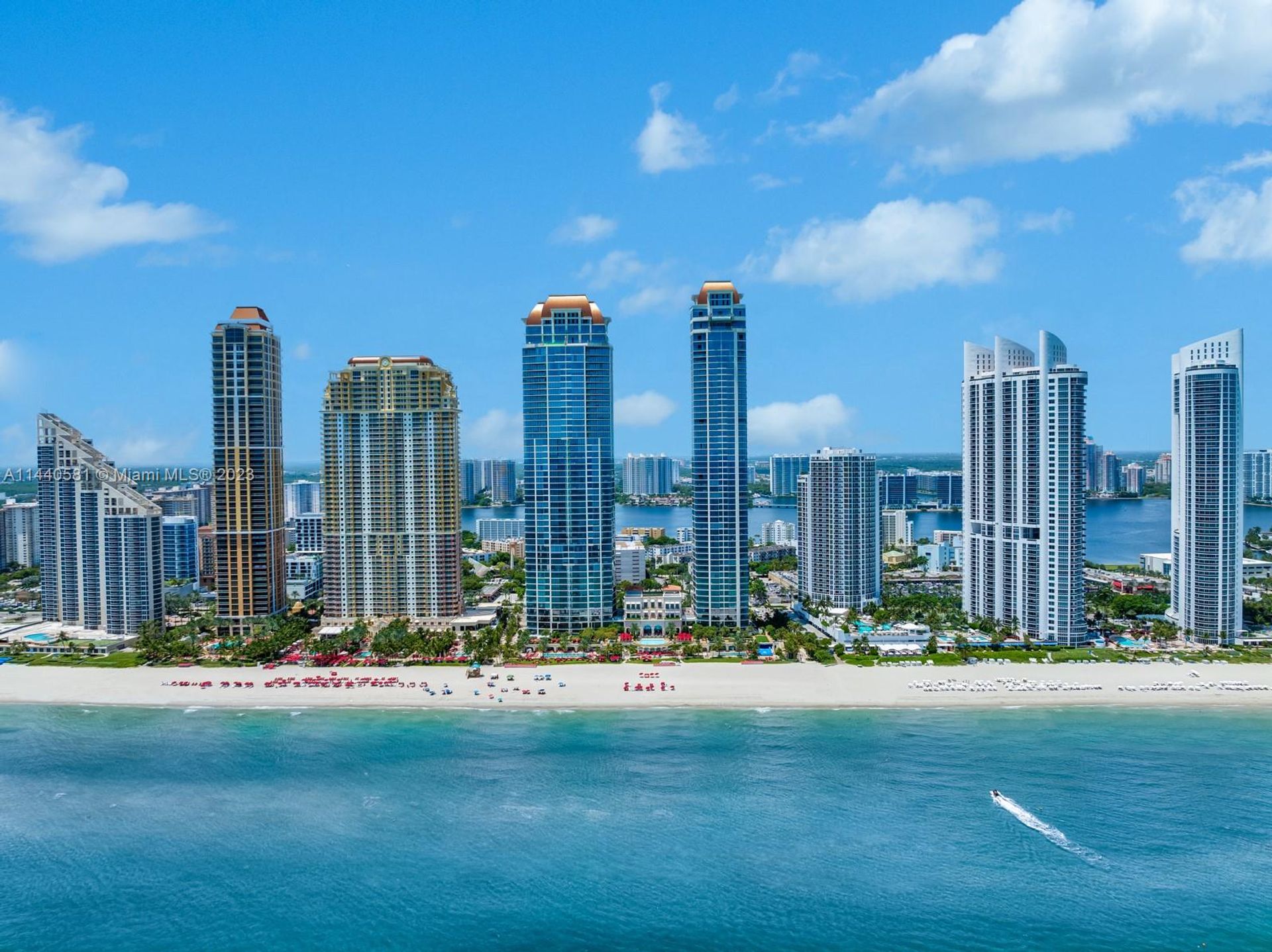 Condominio en Sunny Isles Beach, Florida 12307988