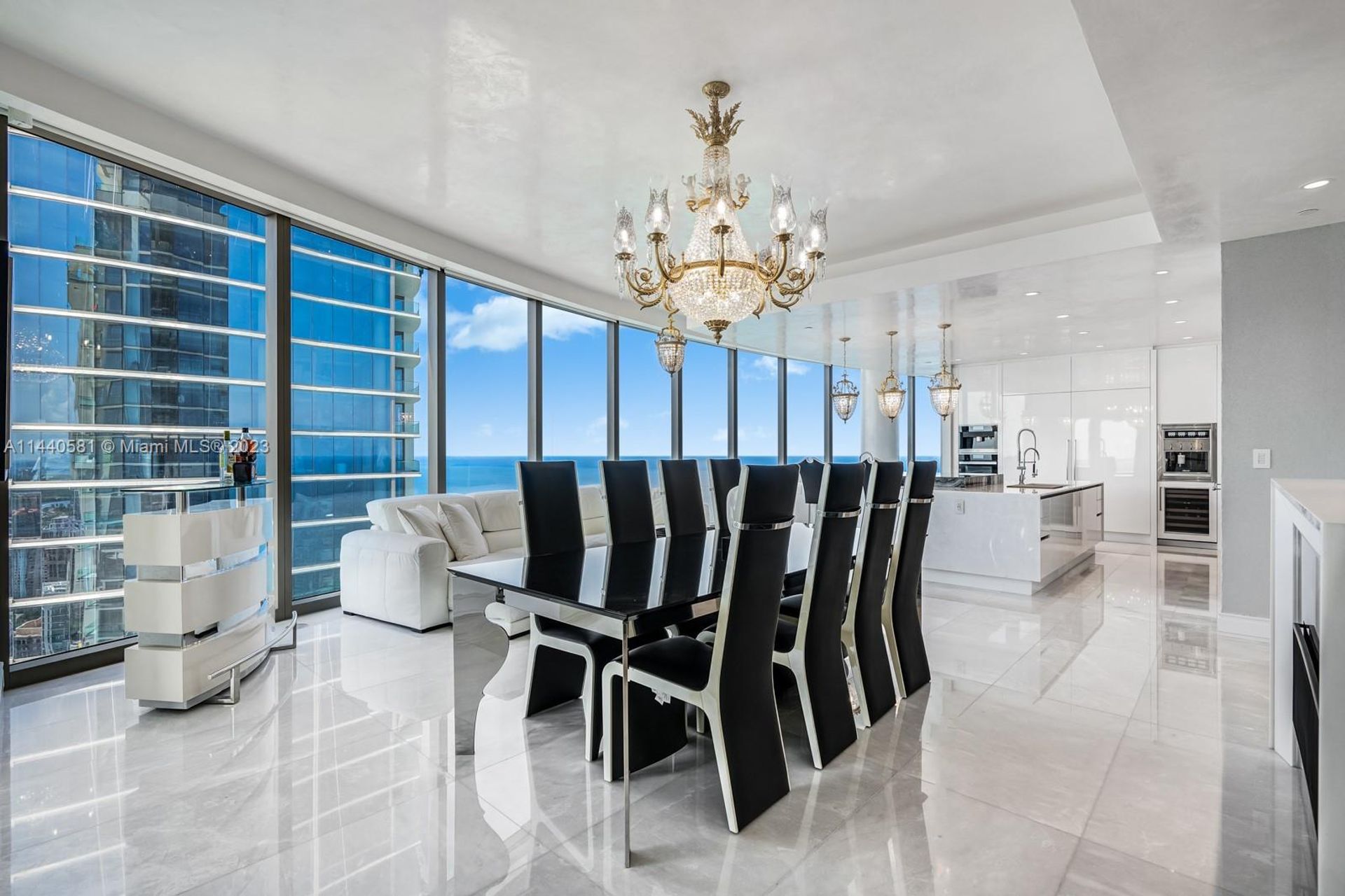 Condominio en Sunny Isles Beach, Florida 12307988