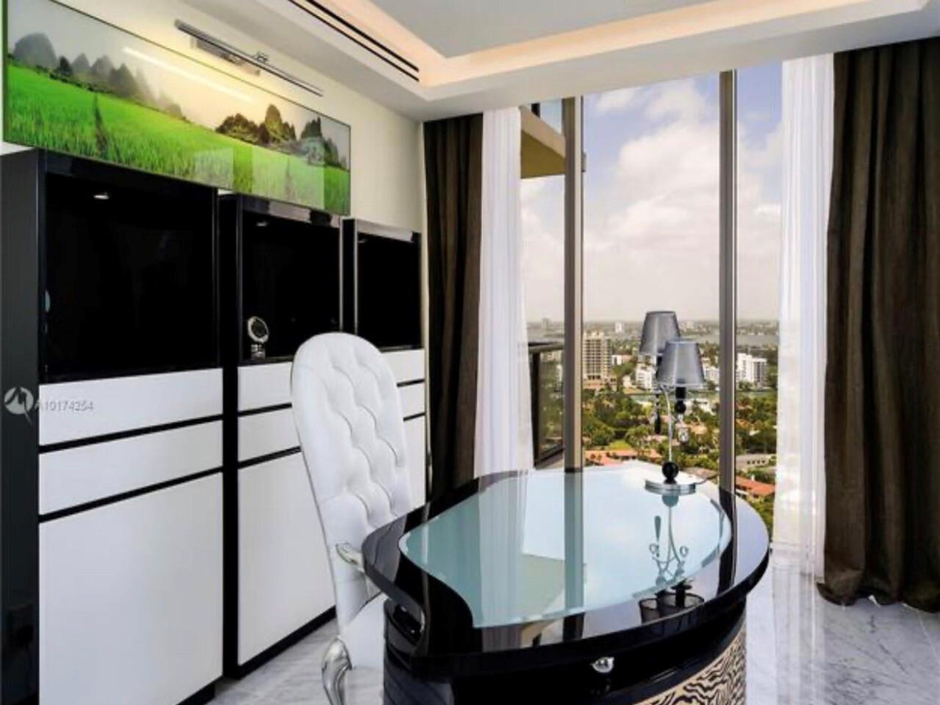 Condominium in Bal Harbour, Florida 12308009