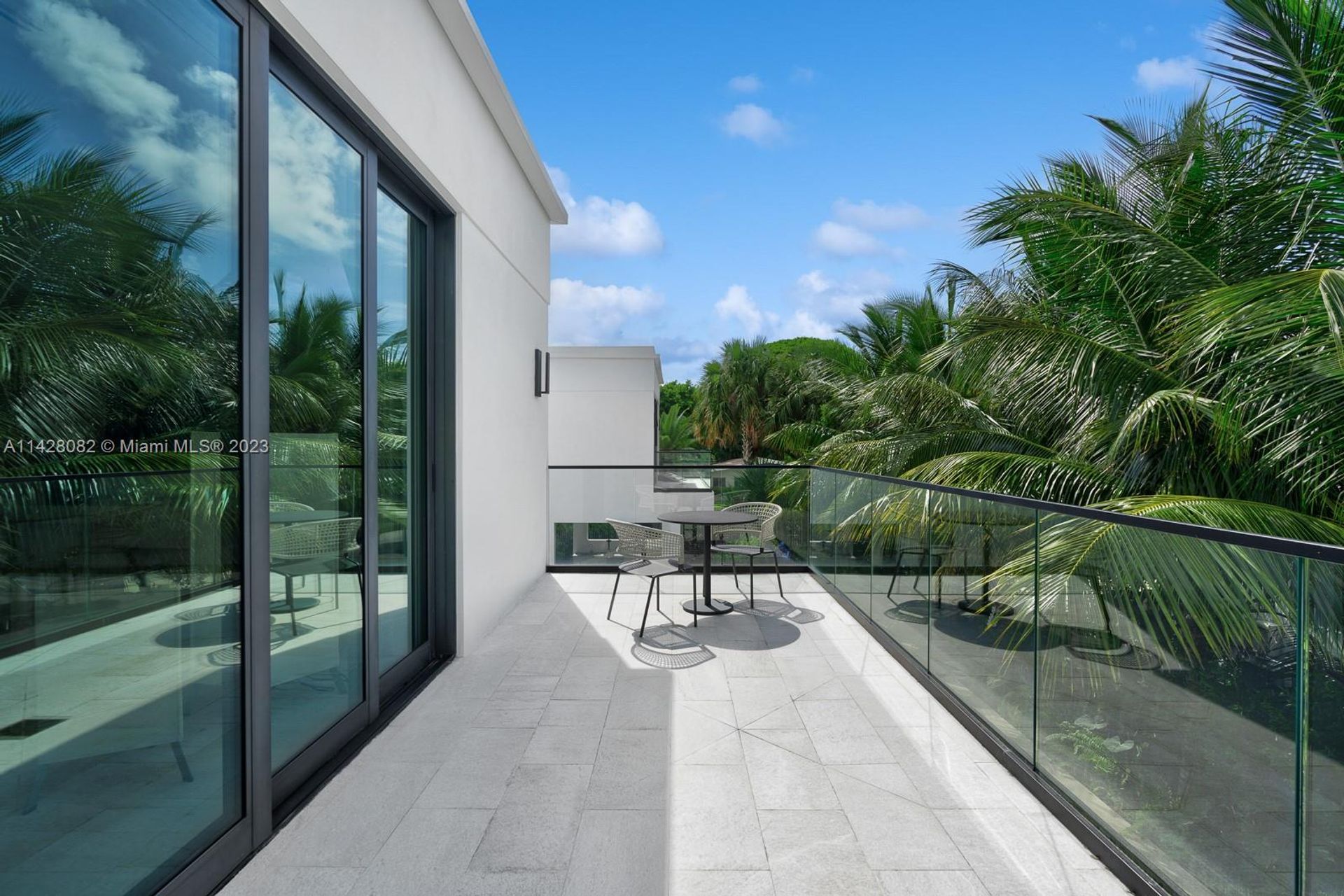 House in Miami Beach, Florida 12308022